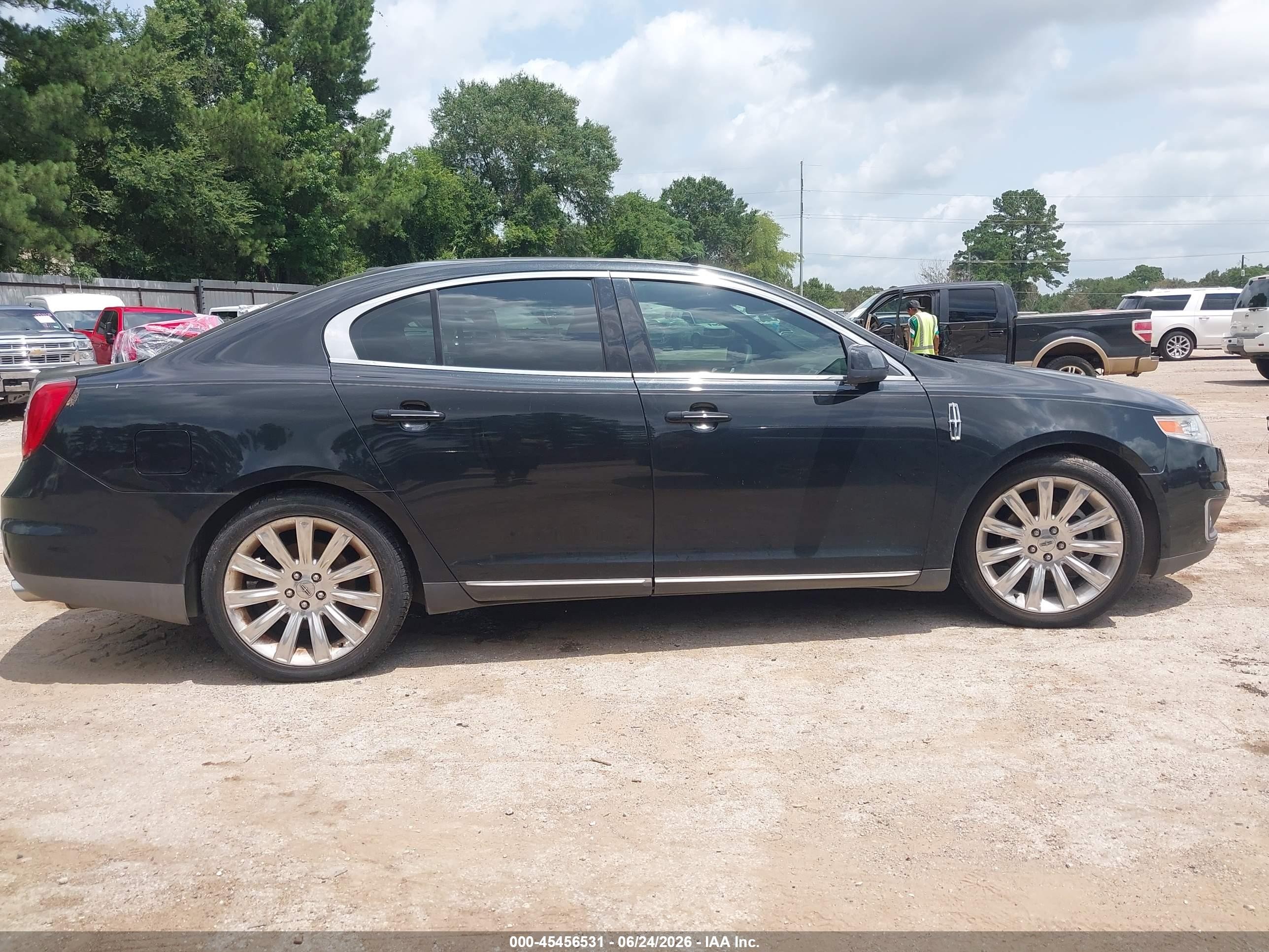 2009 Lincoln Mks   Black vin: 1LNHM93R99G621596