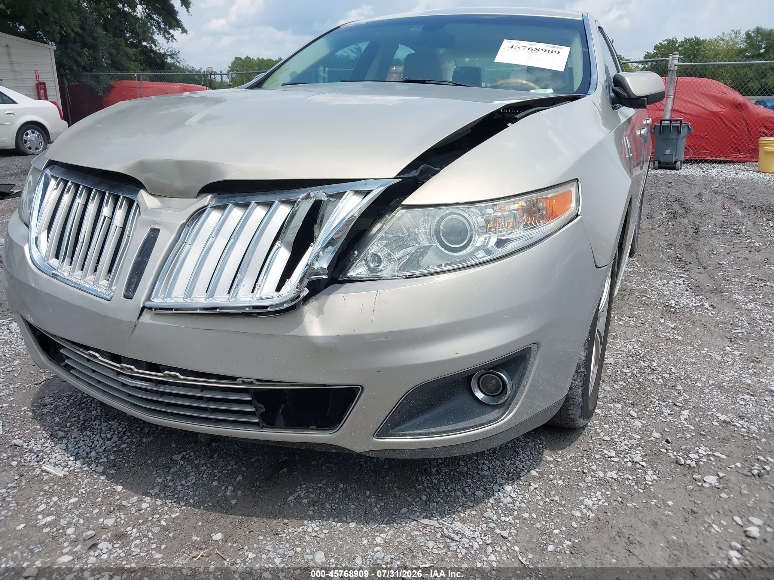 2009 Lincoln Mks   Champagne vin: 1LNHM93RX9G619307