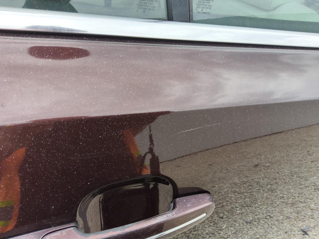 2009 Lincoln Mks Бордовый vin: 1LNHM93RX9G633823 Damage: Right Rear Door, Heavy Scratch, 3 To 4 Inches