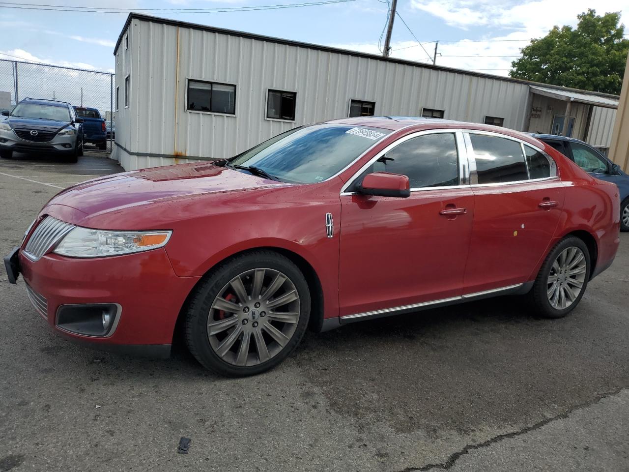 1LNHM94R19G631828