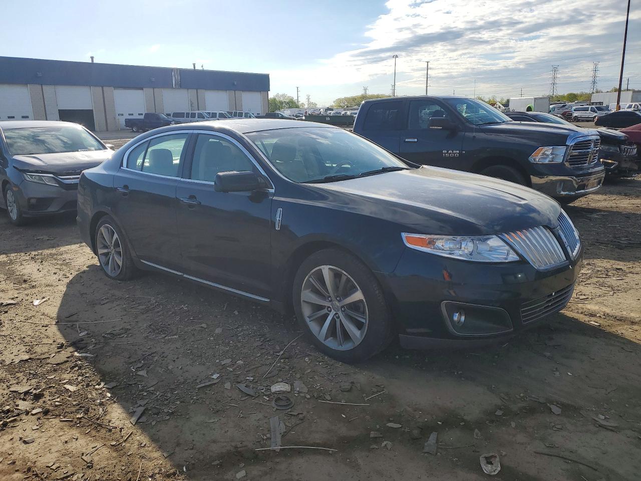 2009 Lincoln Mks Blue vin: 1LNHM94R29G619185