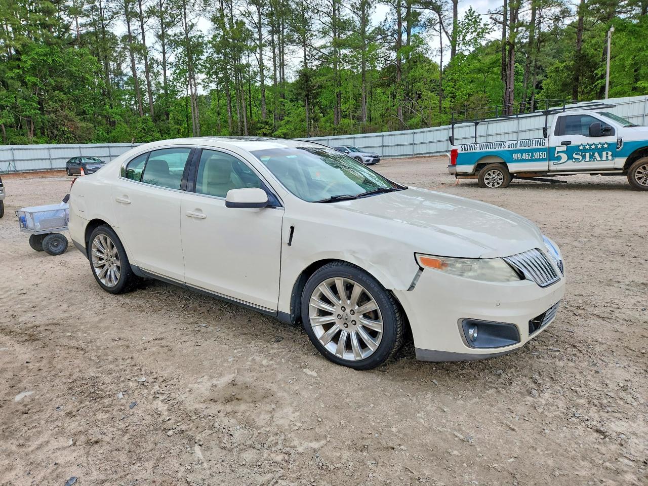 2009 Lincoln Mks White vin: 1LNHM94R29G622247