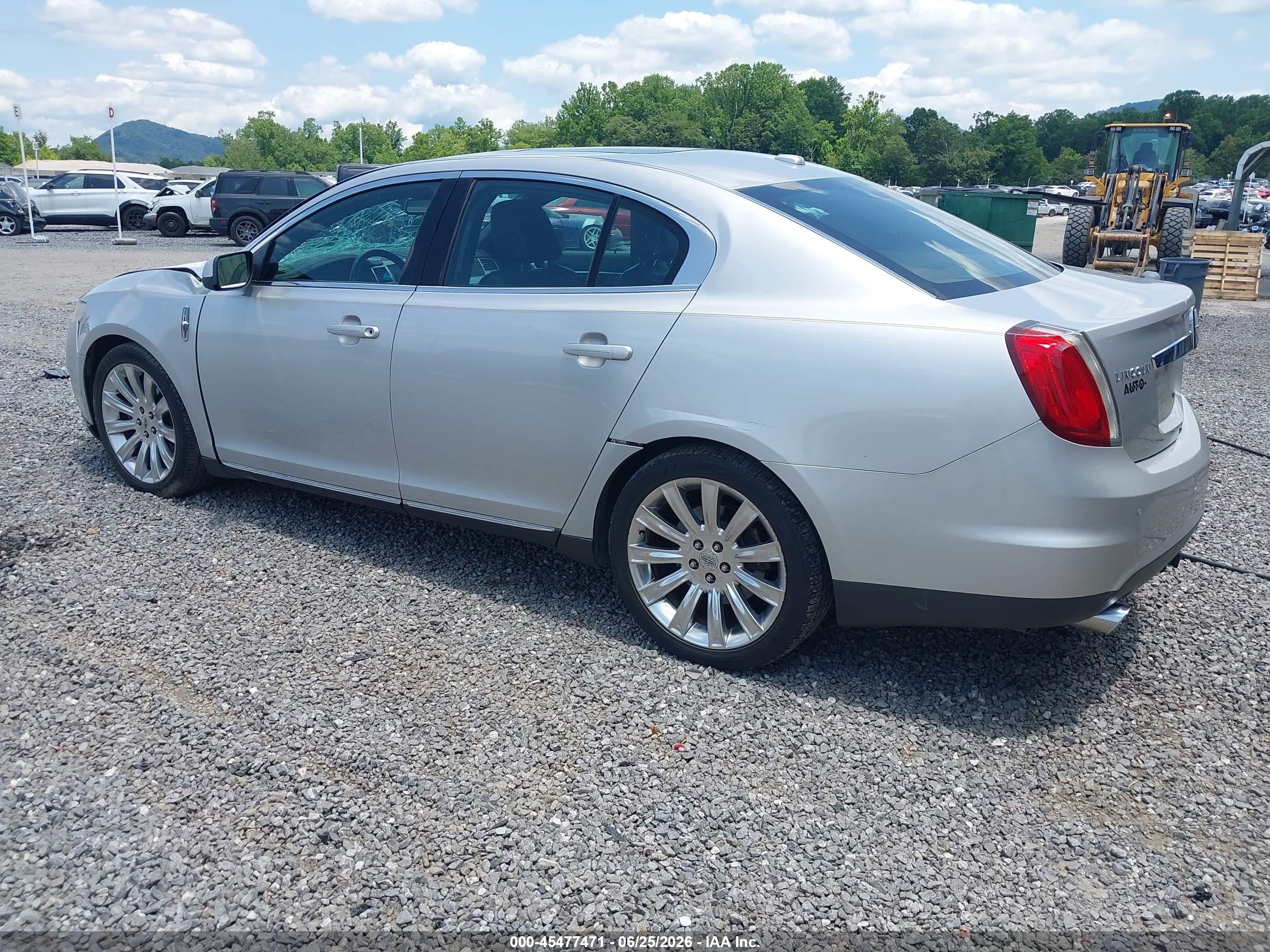 2009 Lincoln Mks Silver vin: 1LNHM94R49G622055