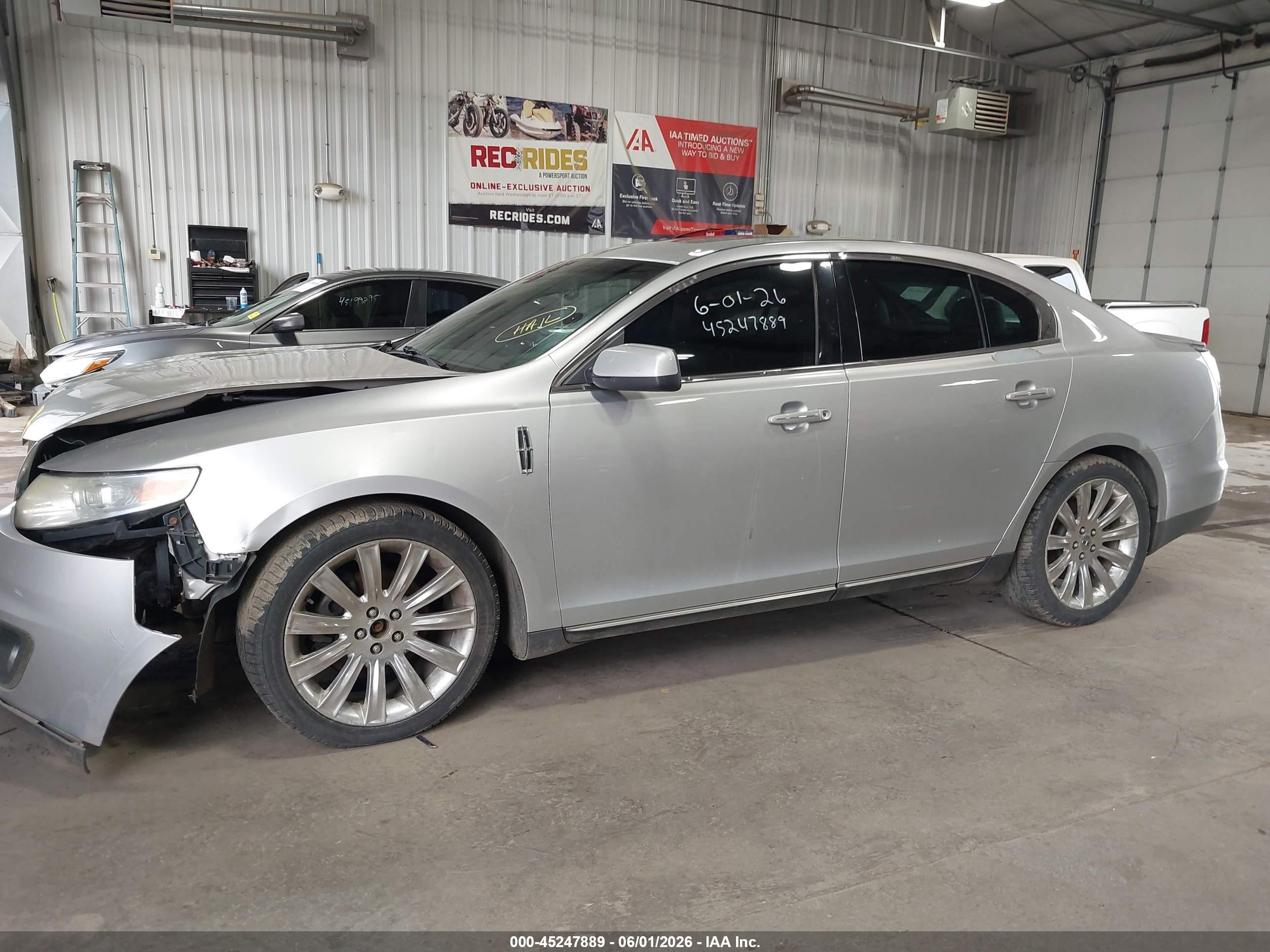 2009 Lincoln Mks   Silver vin: 1LNHM94R49G628034