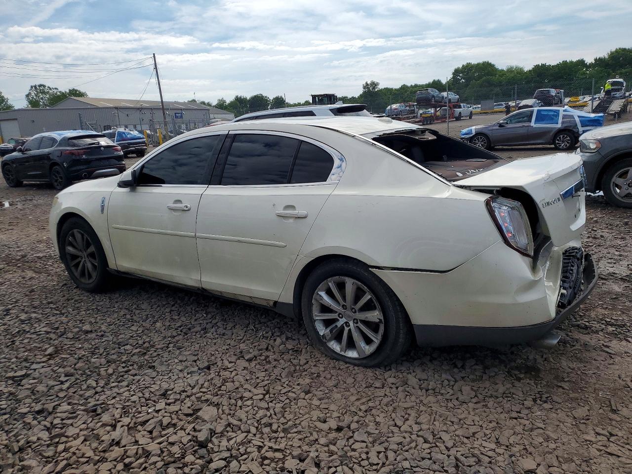 2009 Lincoln Mks White vin: 1LNHM94R79G617951