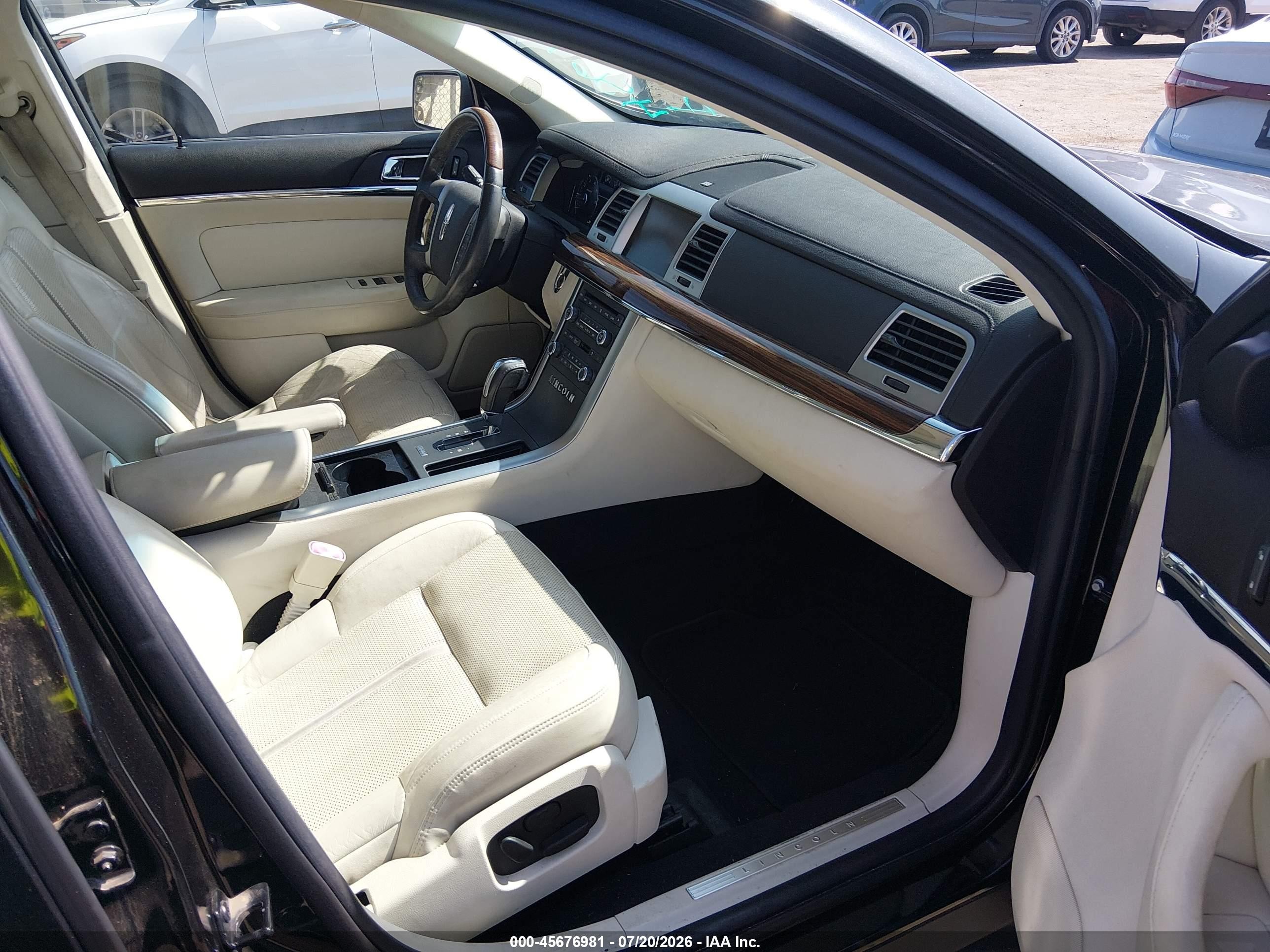 2009 Lincoln Mks   Черный vin: 1LNHM94R99G607034