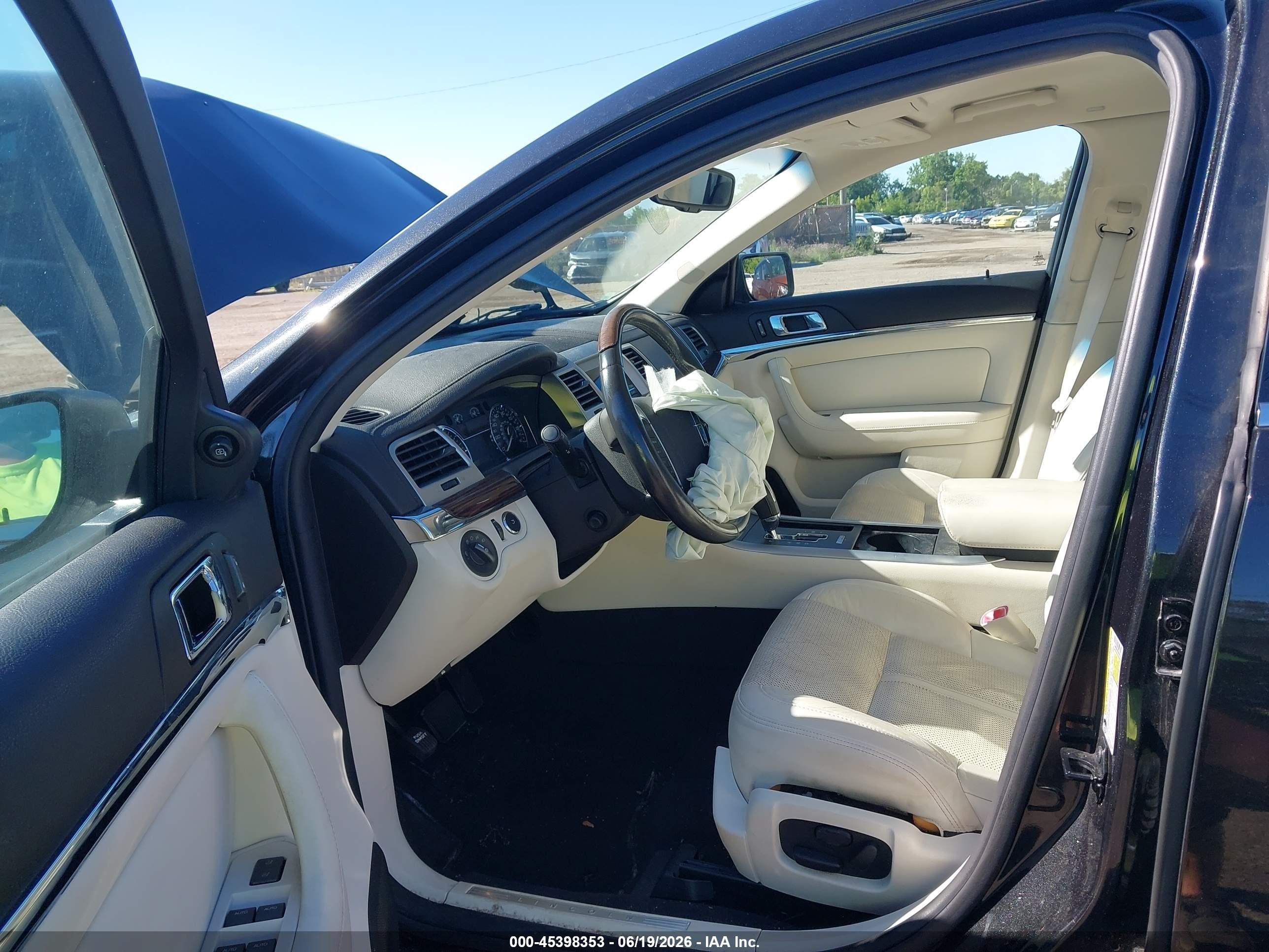 2009 Lincoln Mks   Black vin: 1LNHM94RX9G600433