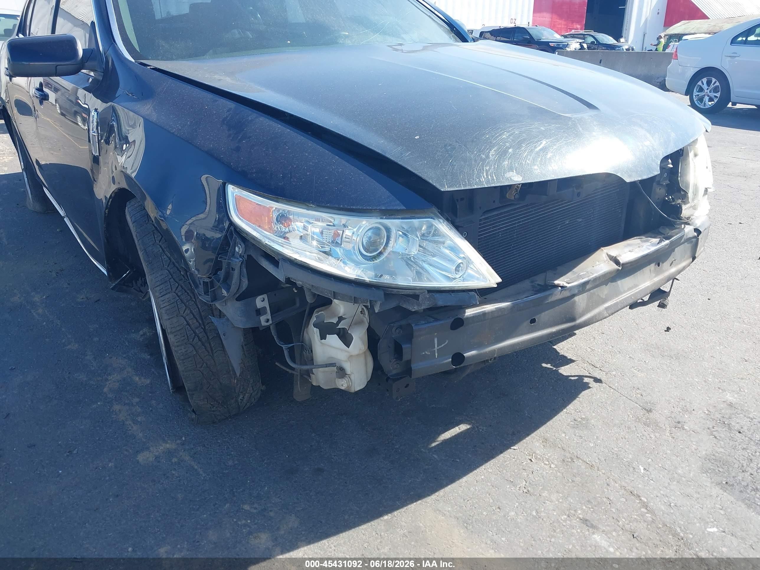 2009 Lincoln Mks   Dark Blue vin: 1LNHM94RX9G608922