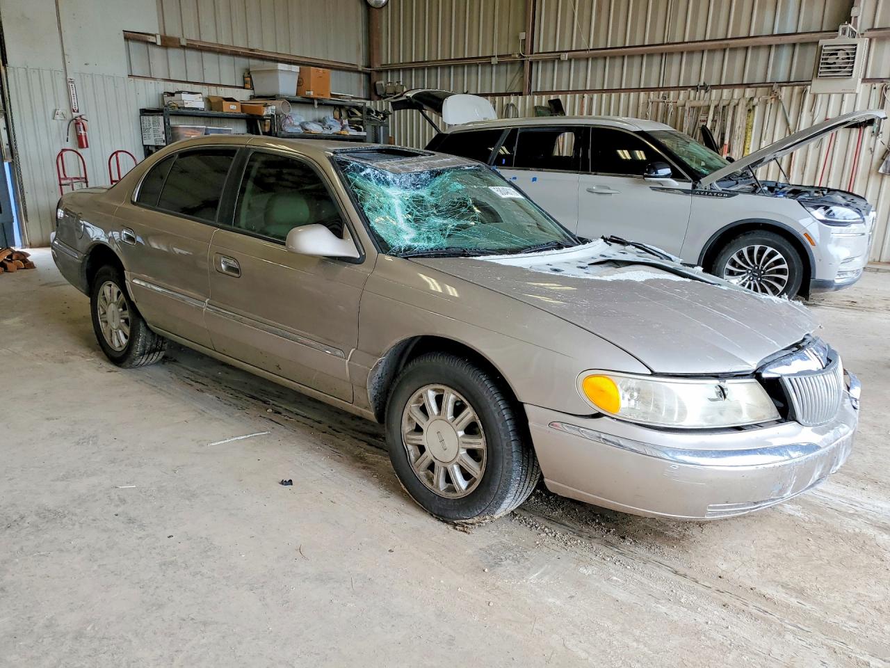 2001 Lincoln Continental Gray vin: 1LNHM97V01Y720555