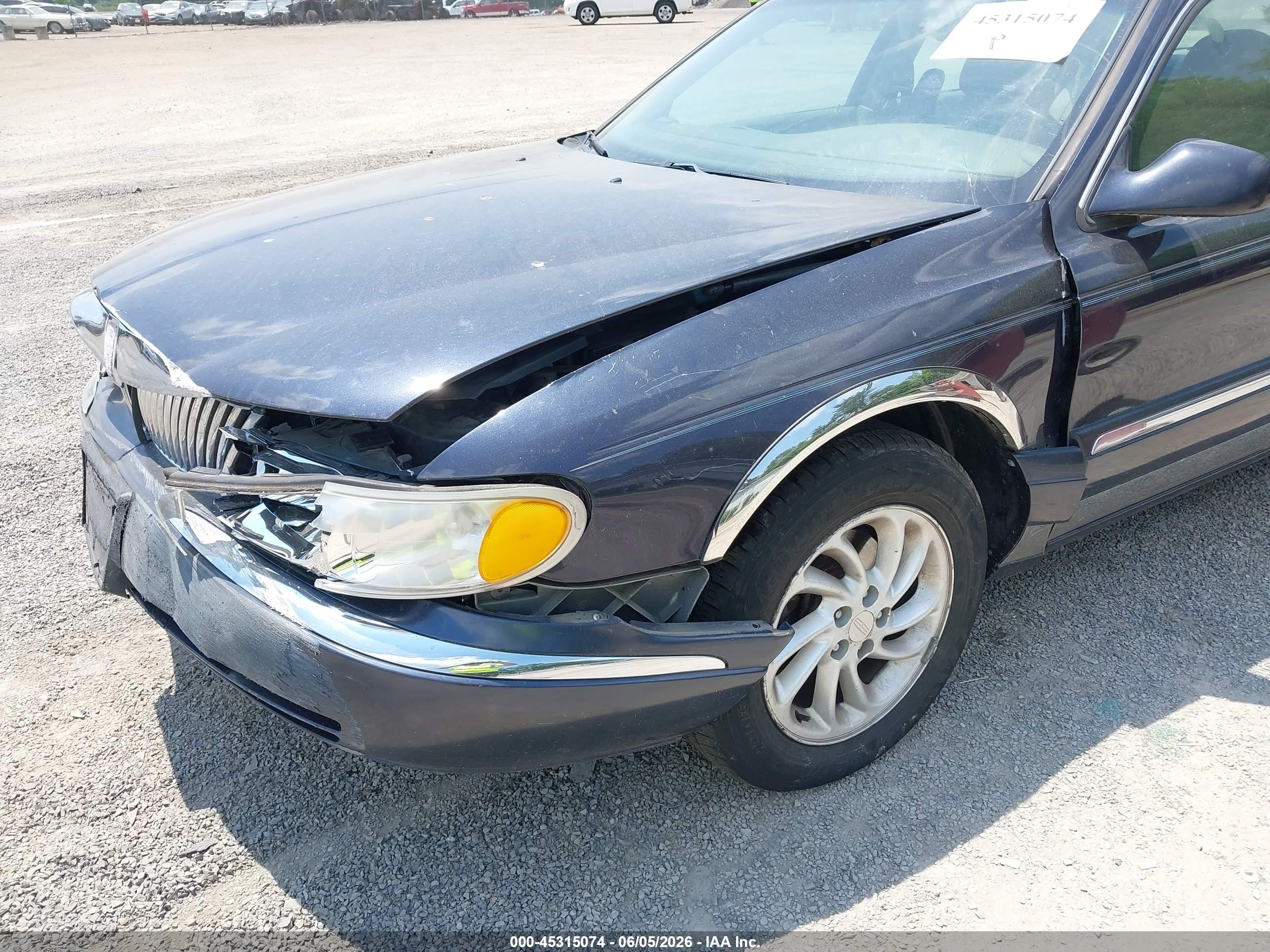2000 Lincoln Continental Black vin: 1LNHM97V0YY764291