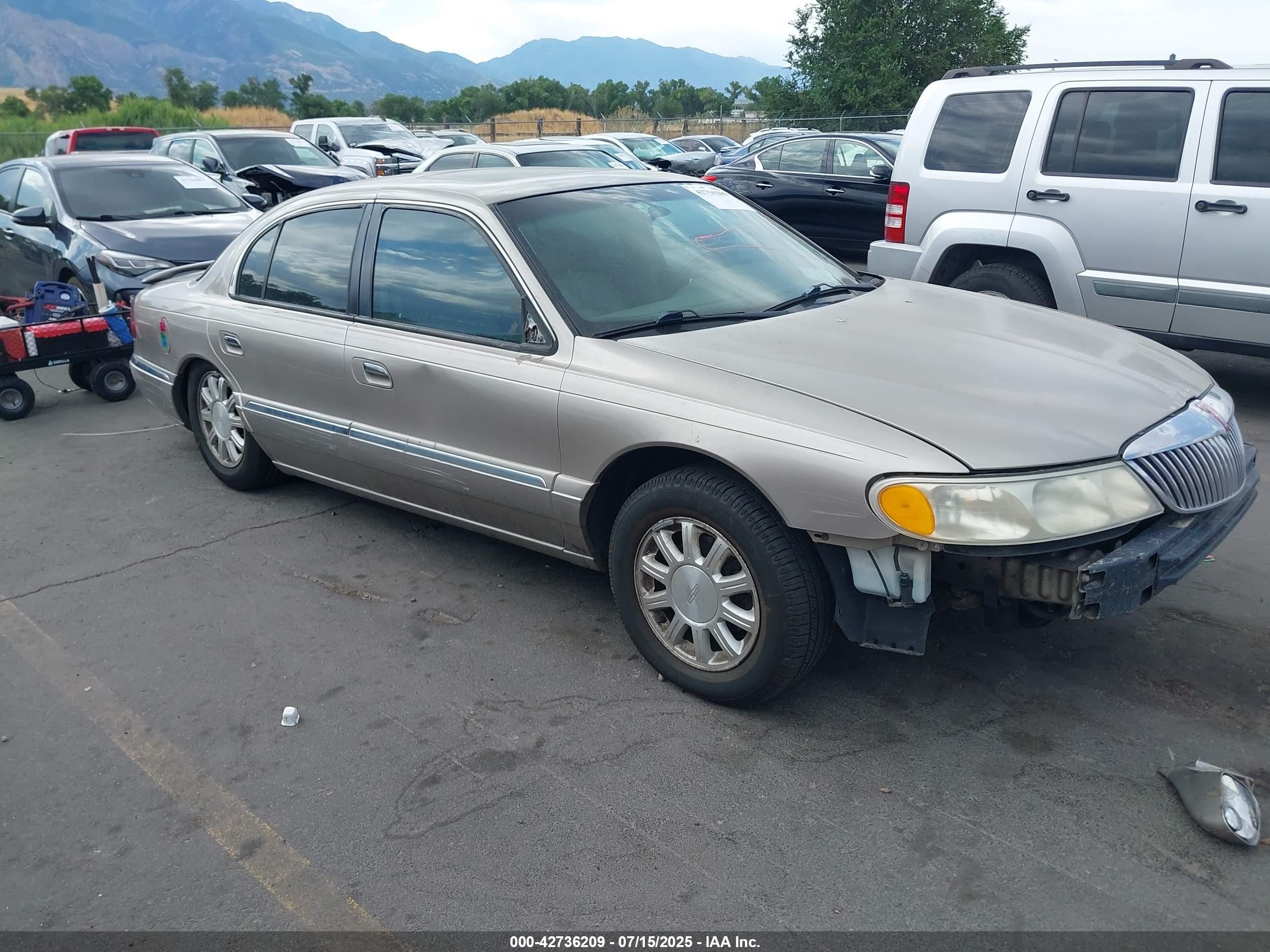 1LNHM97V1YY870104