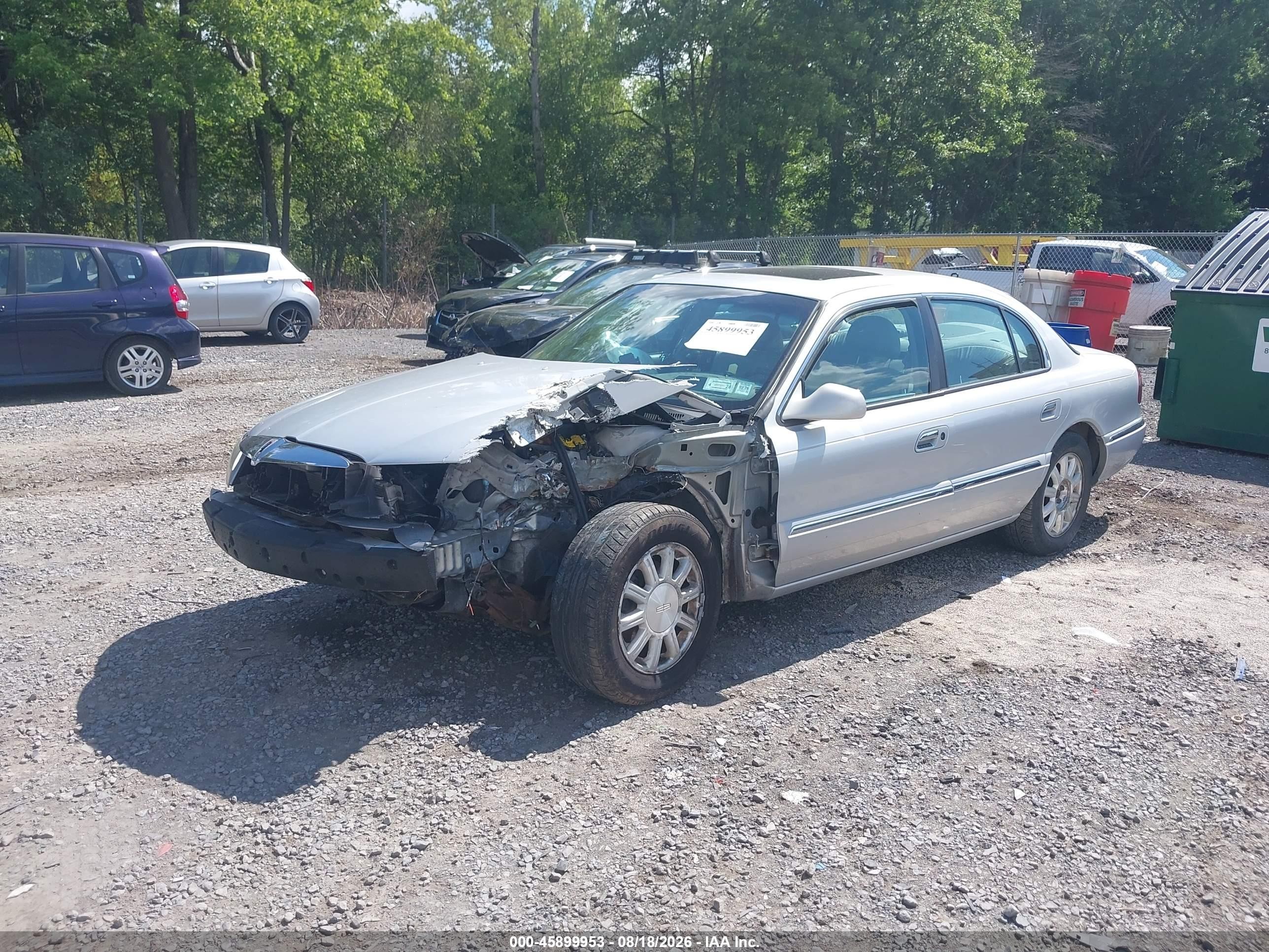 2002 Lincoln Continental   Silver vin: 1LNHM97V52Y616922