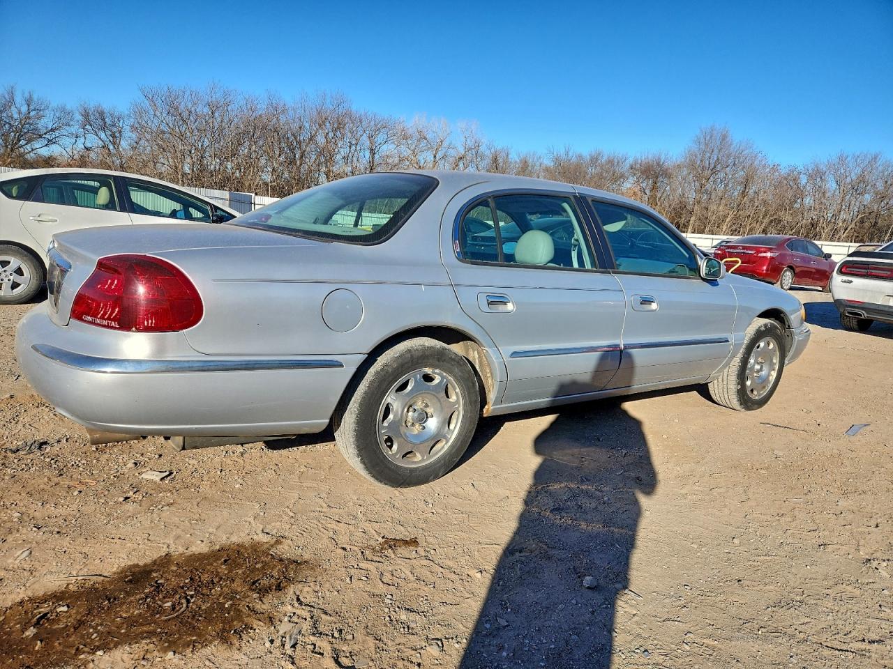 1999 Lincoln Continental Gray vin: 1LNHM97V5XY610030