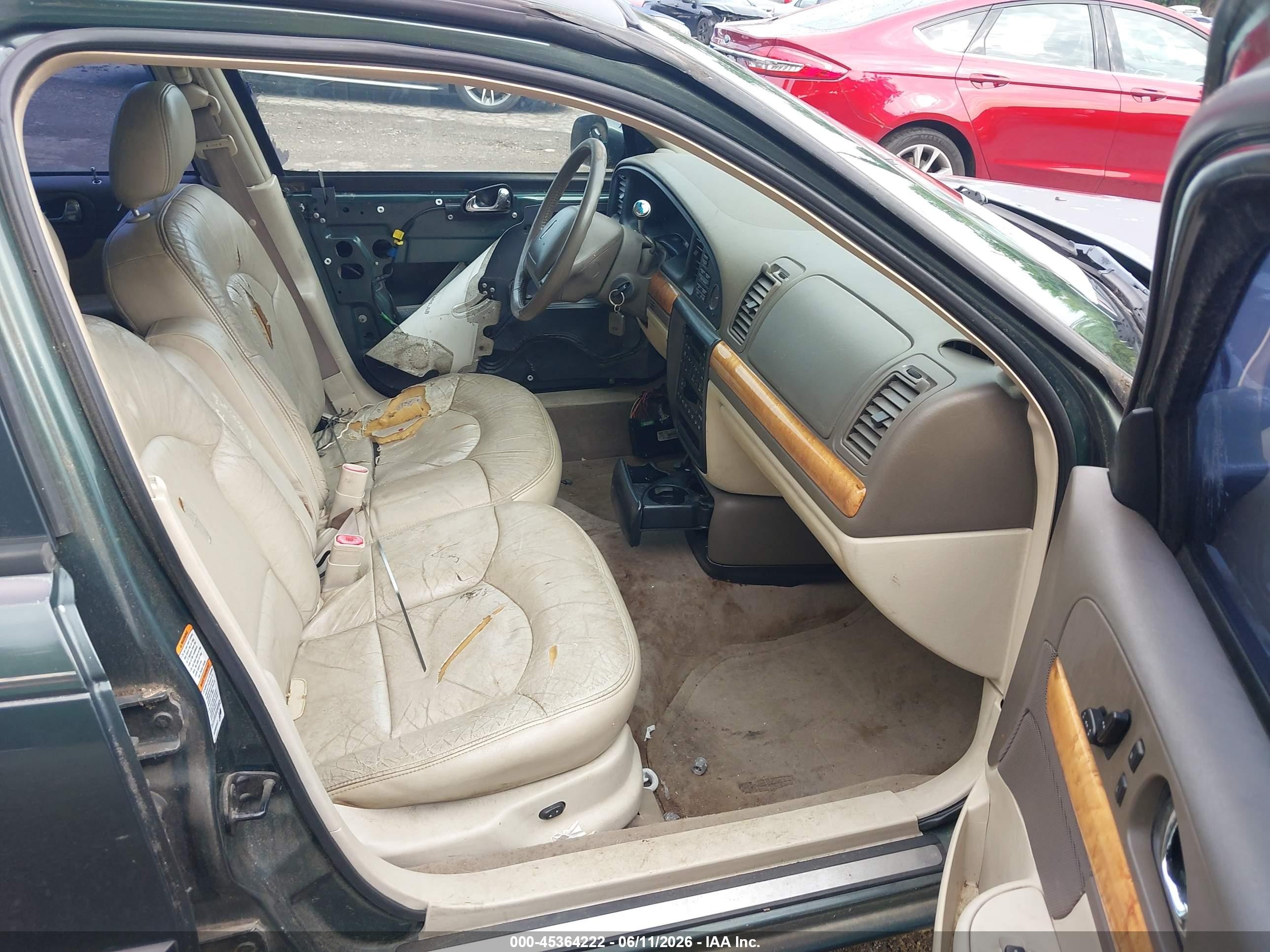 2001 Lincoln Continental   Green vin: 1LNHM97V71Y695850