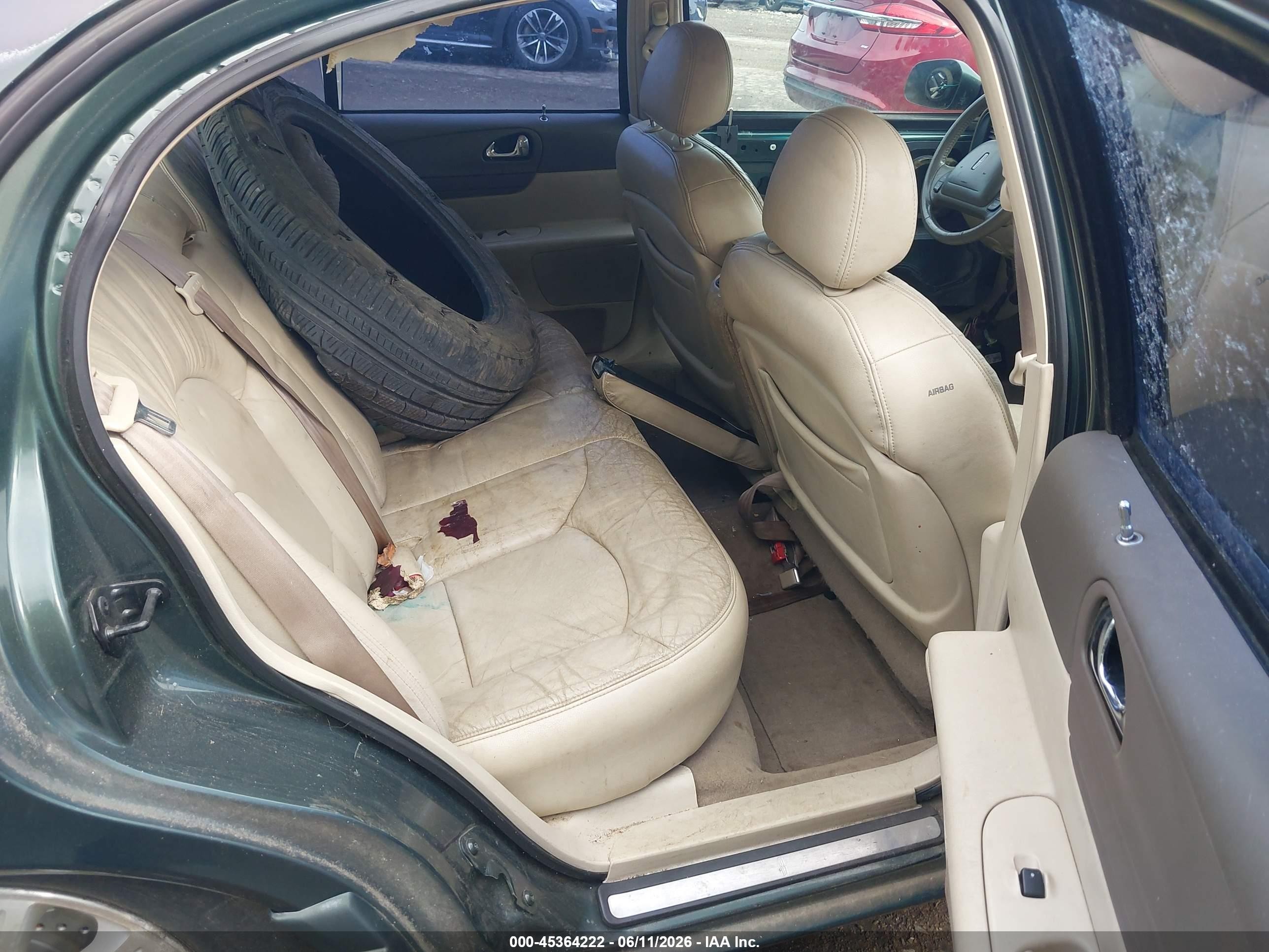 2001 Lincoln Continental   Green vin: 1LNHM97V71Y695850
