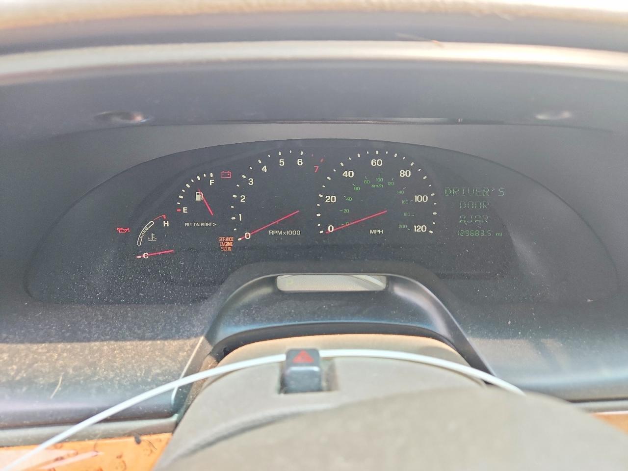 2002 Lincoln Continental Beige vin: 1LNHM97V92Y691963