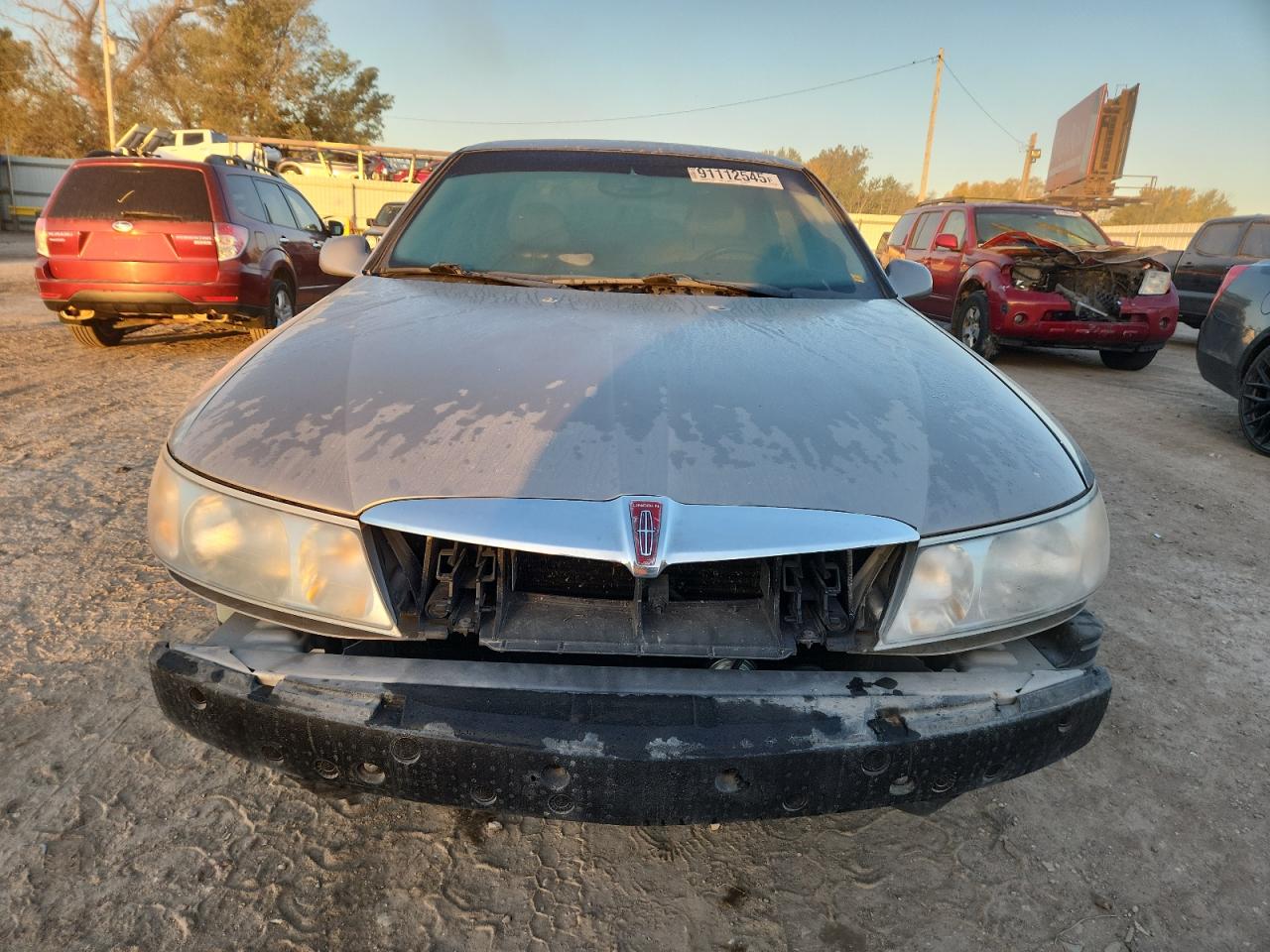 1999 Lincoln Continental Silver vin: 1LNHM97V9XY626635