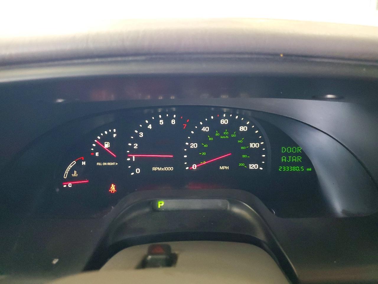 2000 Lincoln Continental Gray vin: 1LNHM97VXYY785682