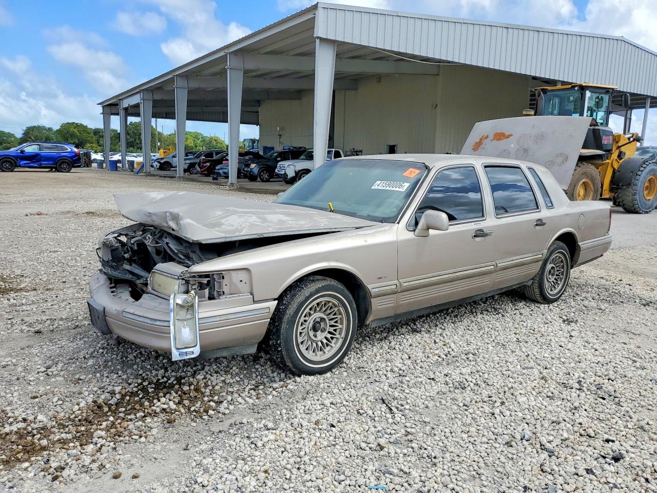 1995 Lincoln Town Car Executive Бежевый vin: 1LNLM81W1SY671793