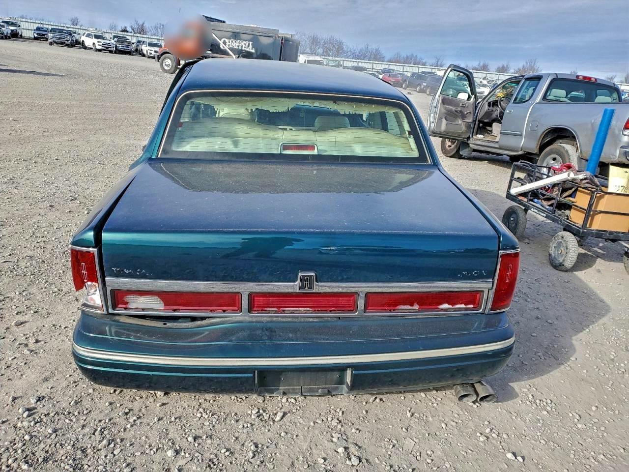 1995 Lincoln Town Car Executive Зеленый vin: 1LNLM81WXSY673249