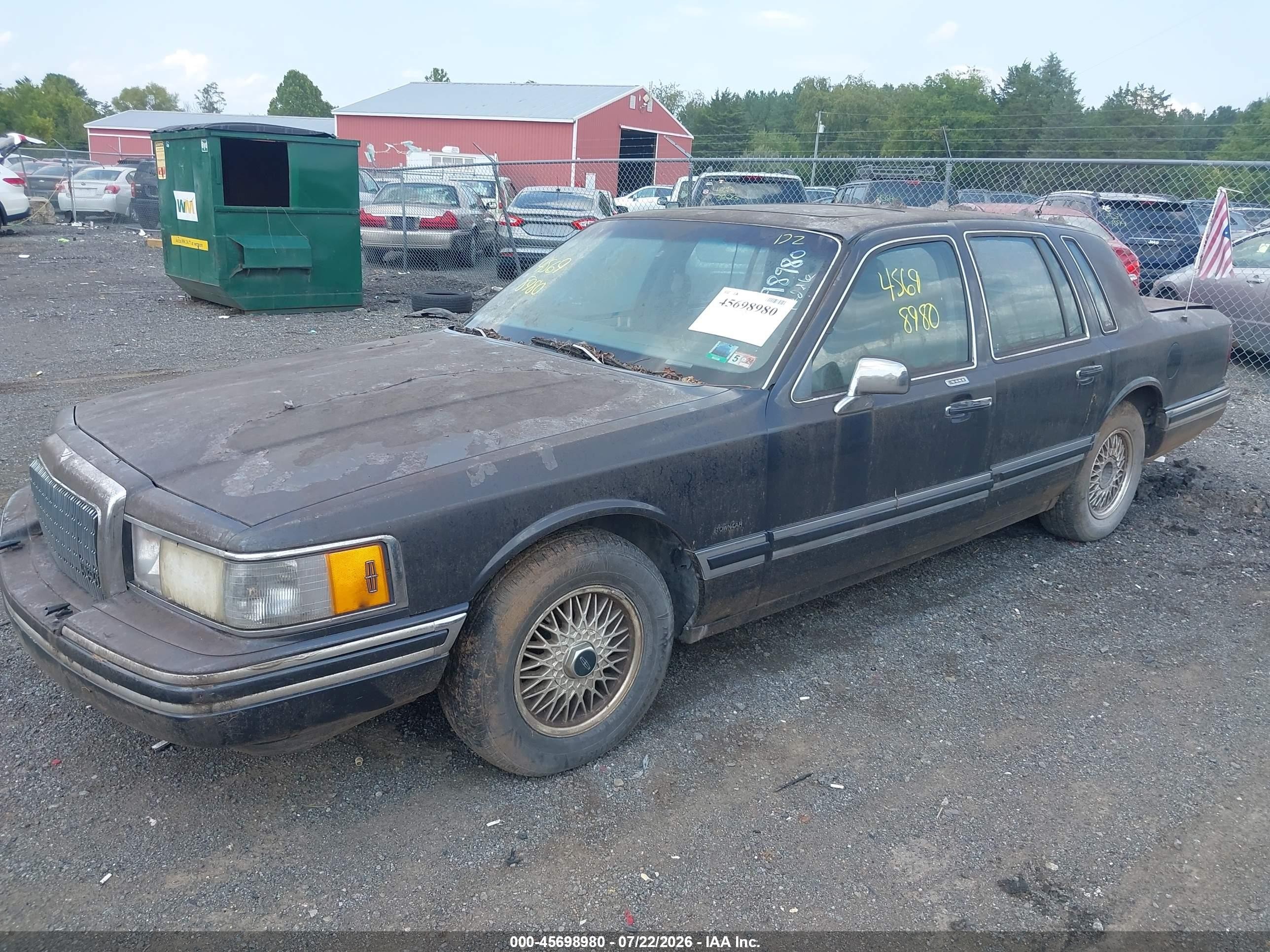 1993 Lincoln Town Car Cartier Gray vin: 1LNLM83W0PY742969