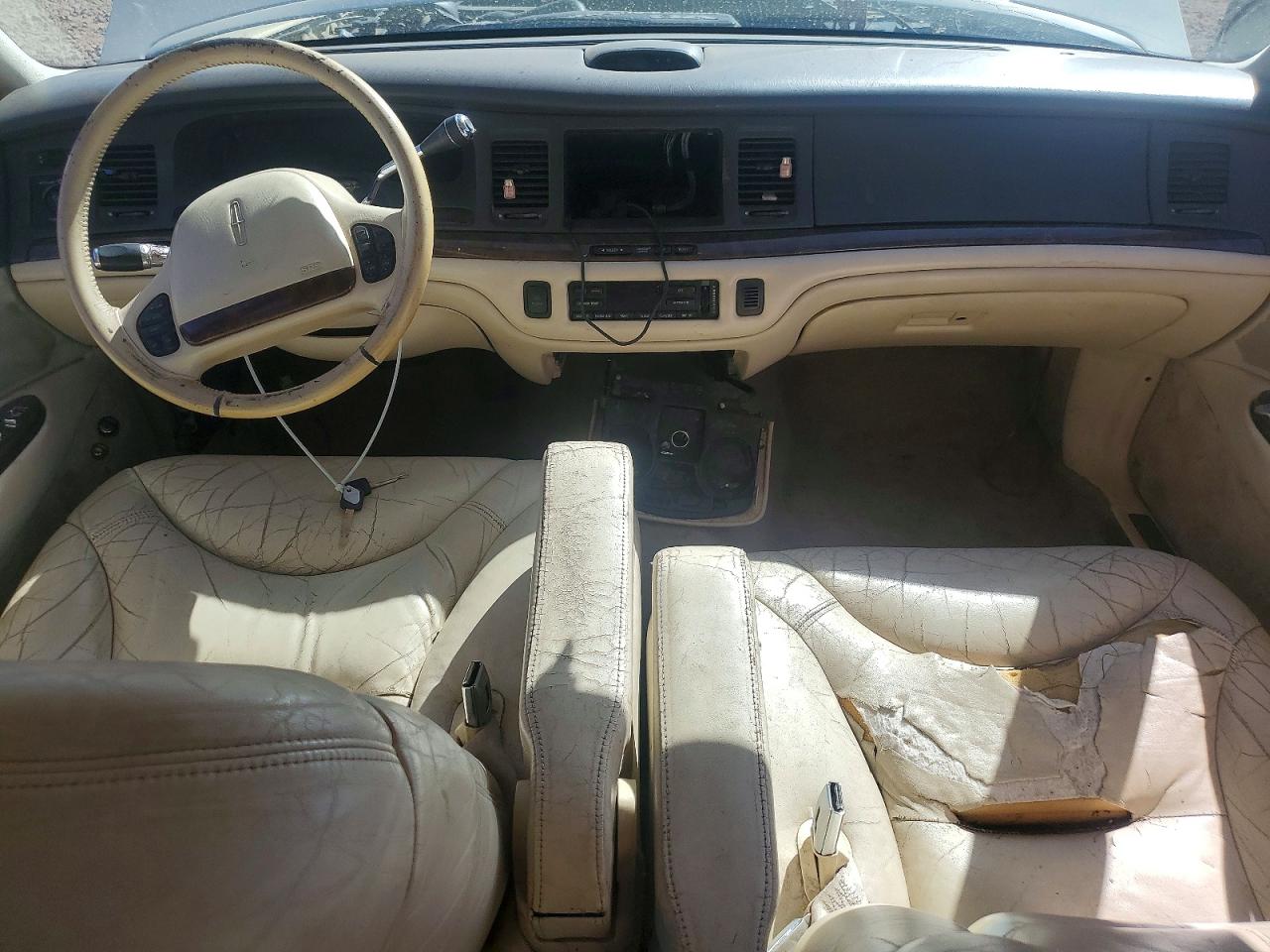 1995 Lincoln Town Car Cartier Beige vin: 1LNLM83W1SY615379