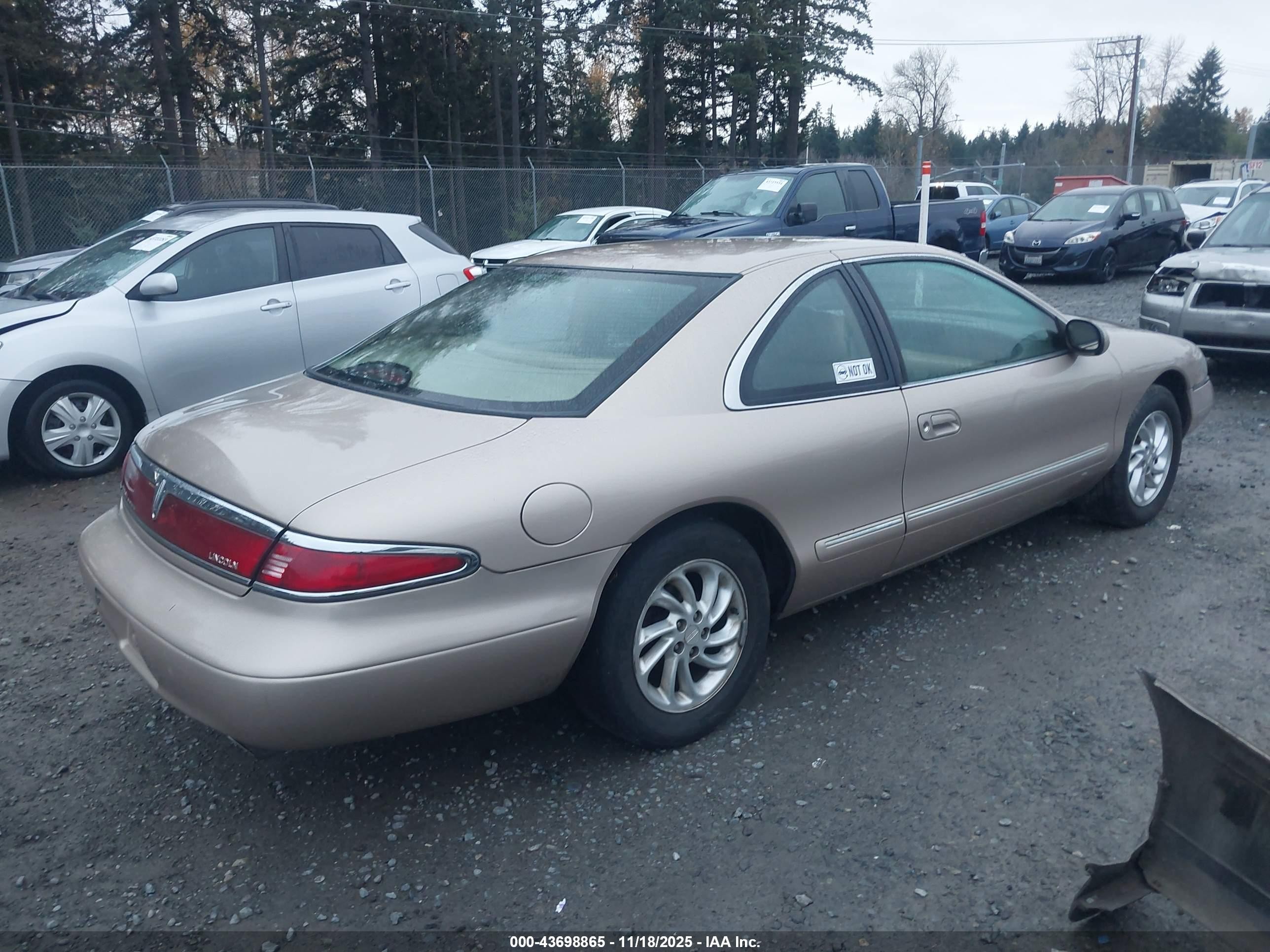 1997 Lincoln Mark Viii   Tan vin: 1LNLM91V0VY678185
