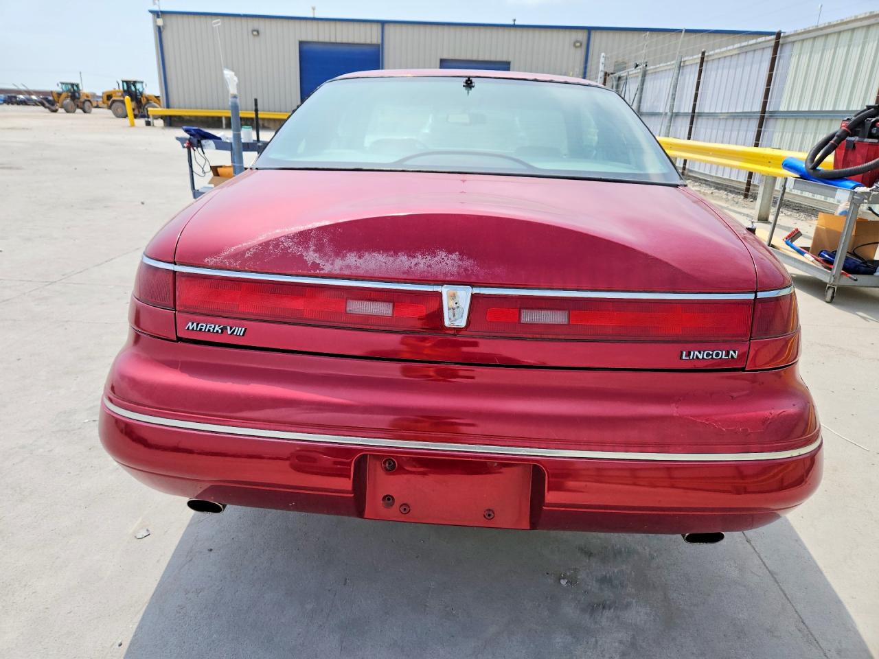 1995 Lincoln Mark Viii Red vin: 1LNLM91V2SY644728