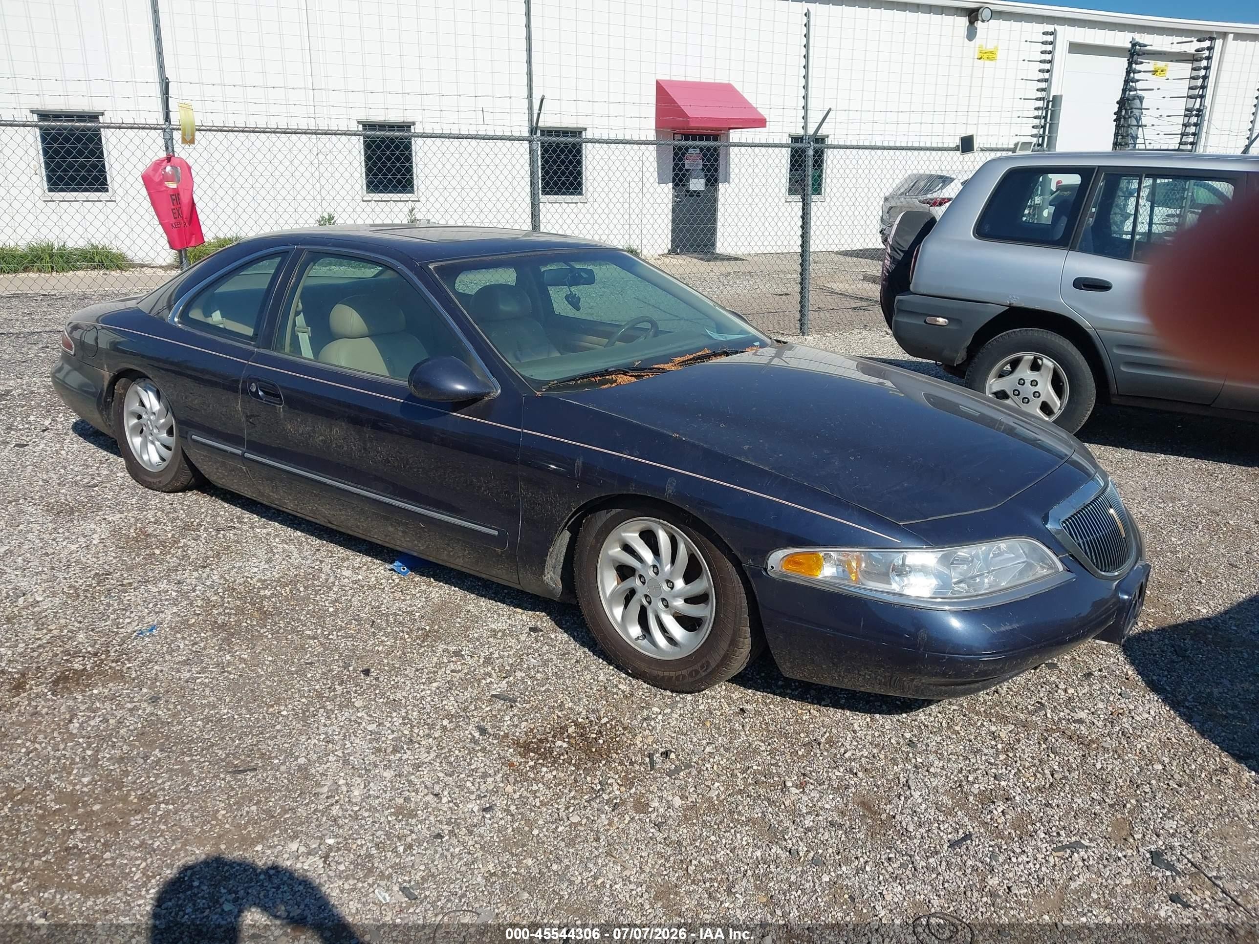 1997 Lincoln Mark Viii   Blue vin: 1LNLM91V3VY610740