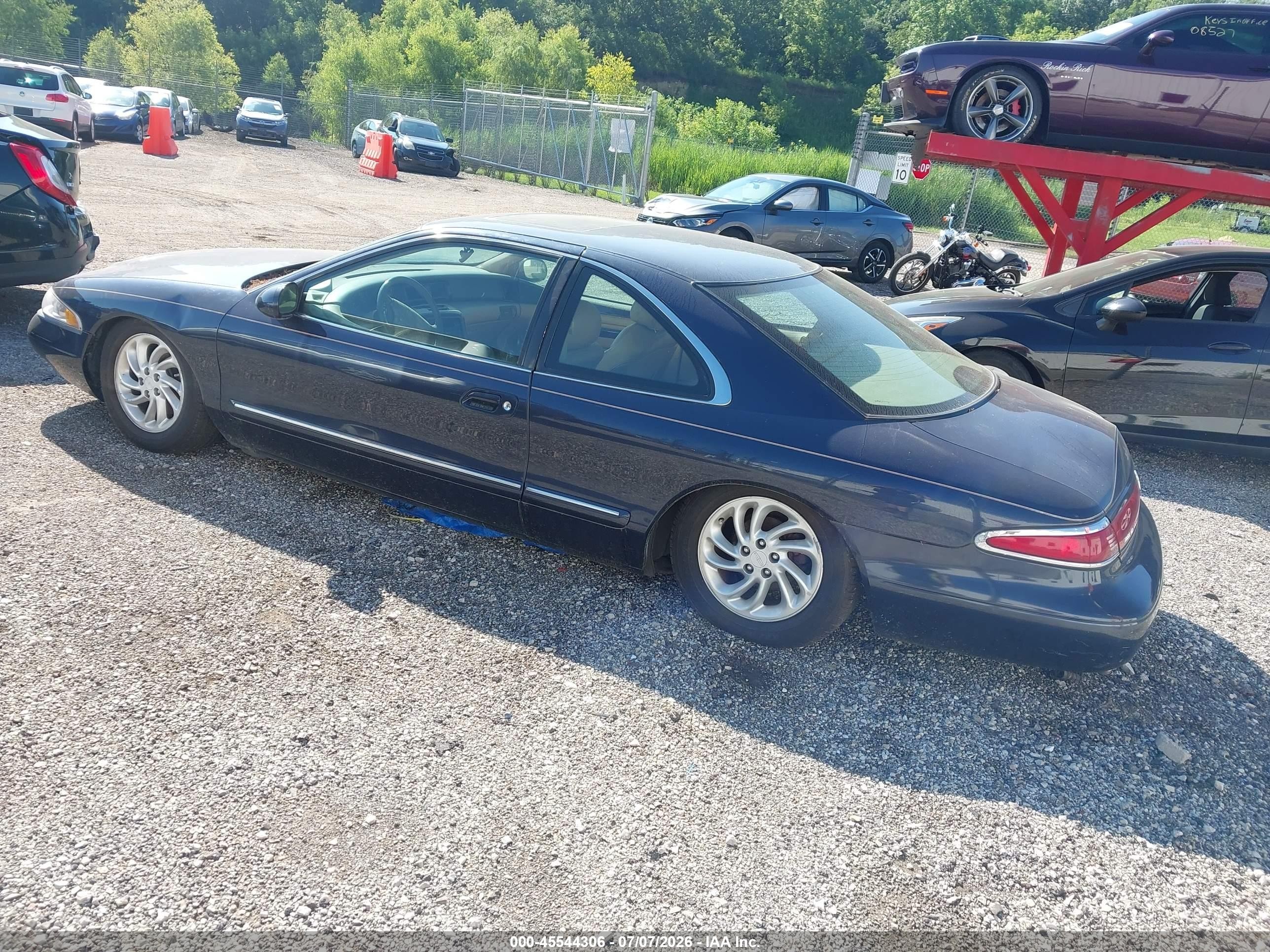 1997 Lincoln Mark Viii   Blue vin: 1LNLM91V3VY610740