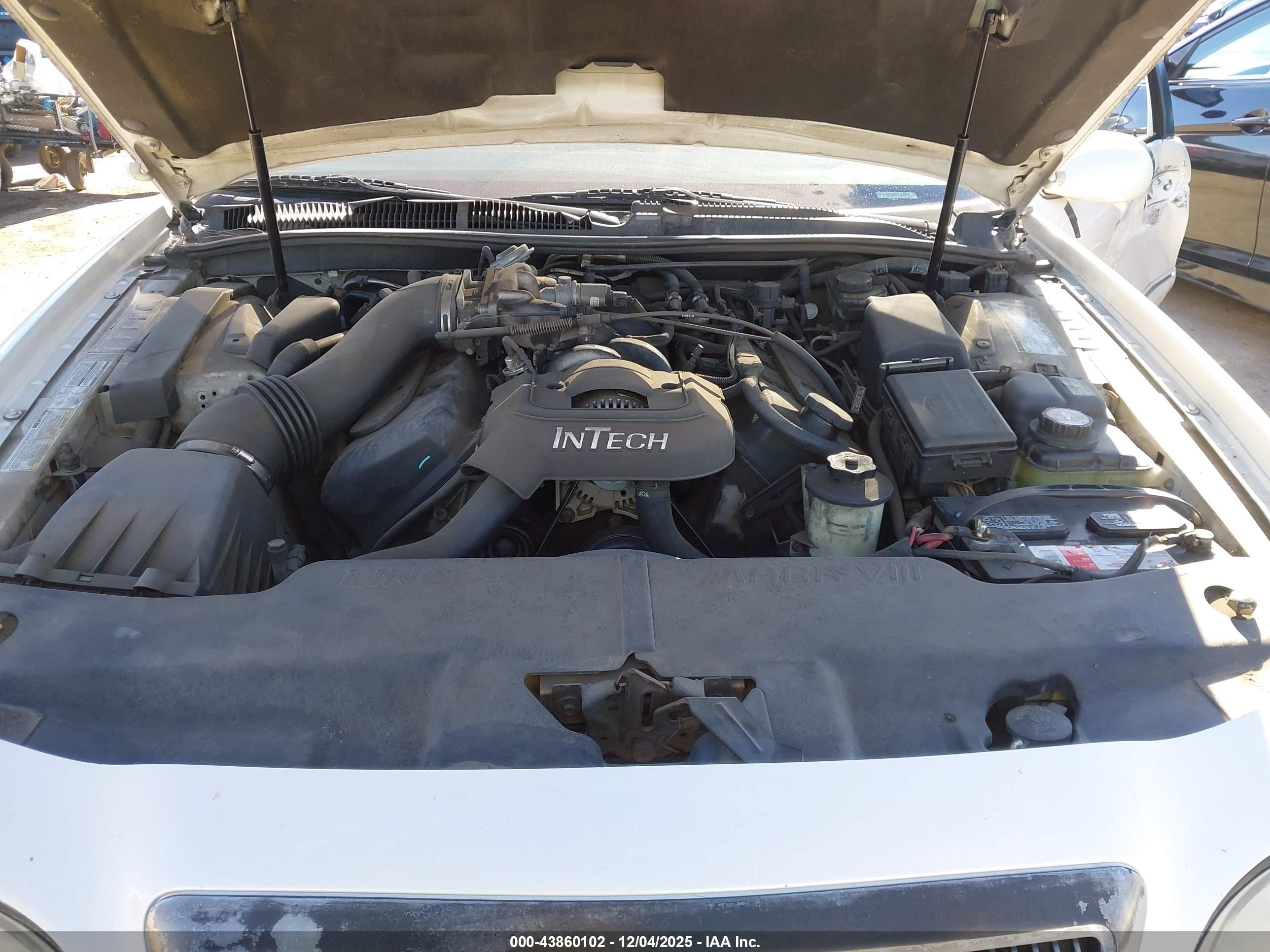 1997 Lincoln Mark Viii   Белый vin: 1LNLM91V3VY659128