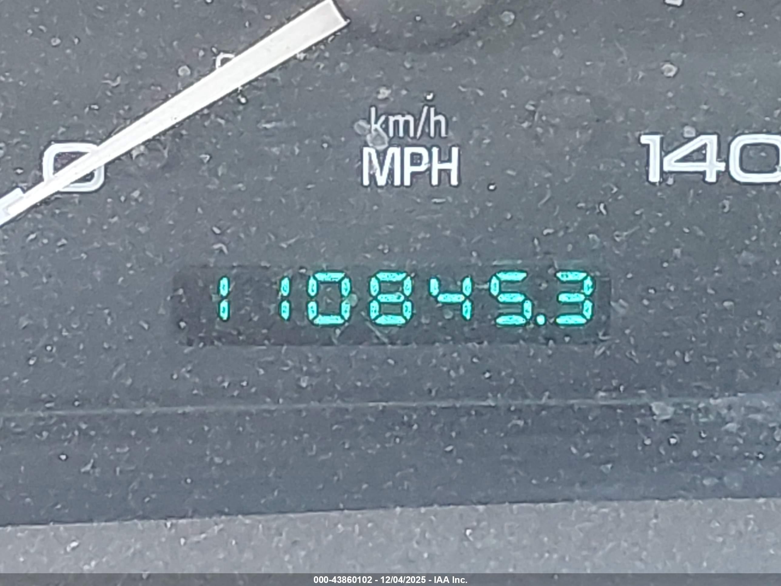 1997 Lincoln Mark Viii   Белый vin: 1LNLM91V3VY659128