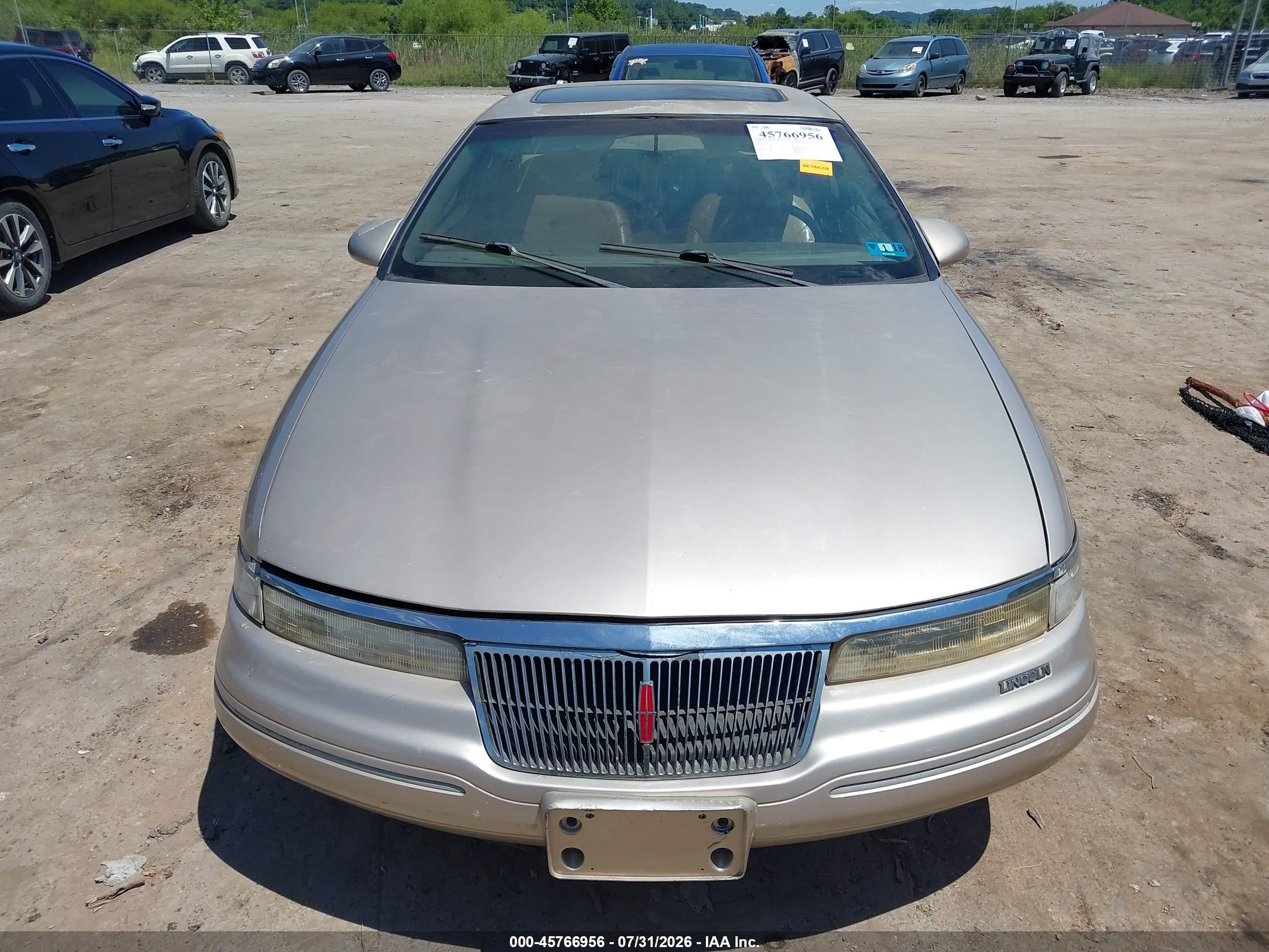 1993 Lincoln Mark Viii   Brown vin: 1LNLM91V4PY689435