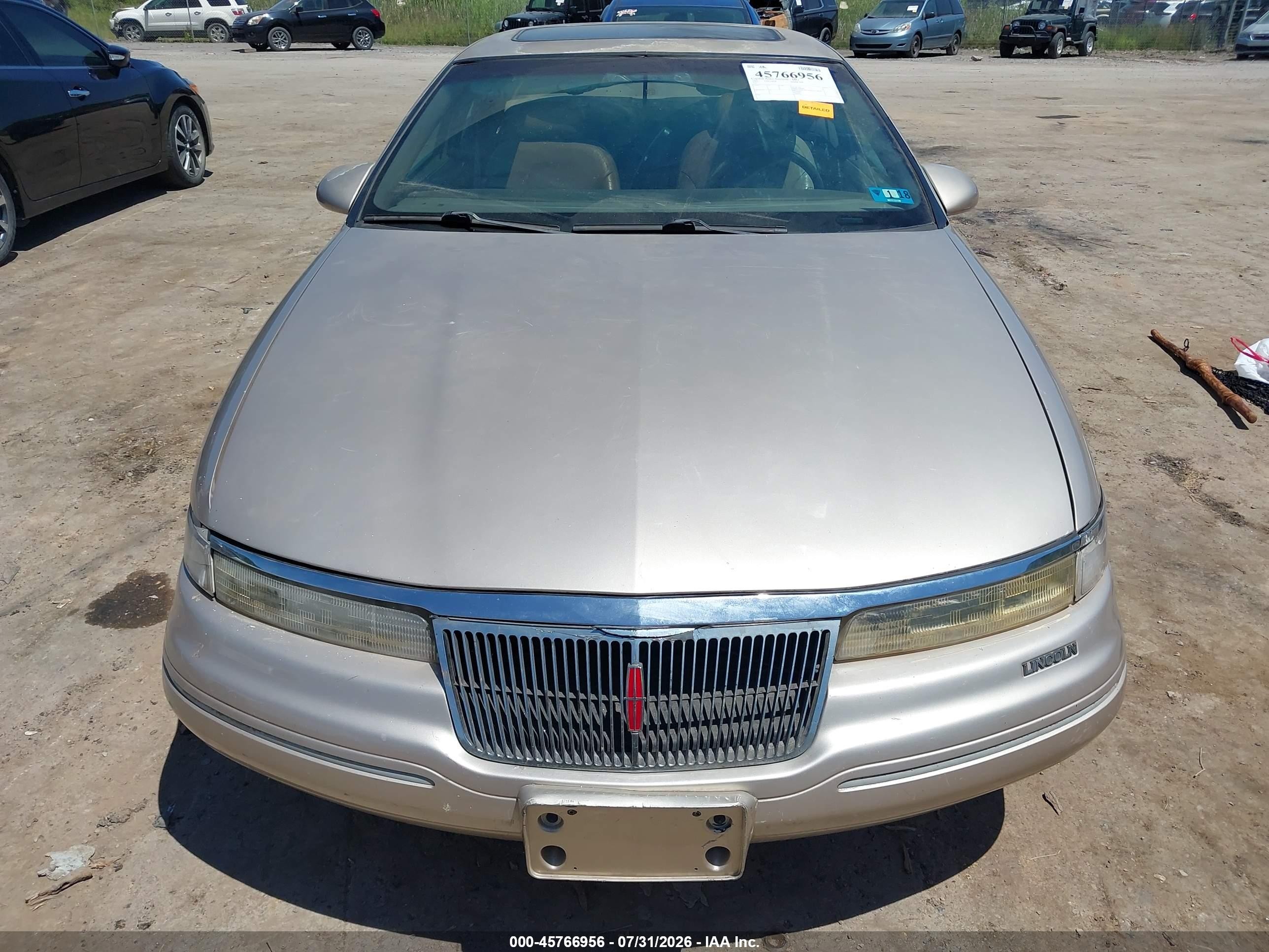 1993 Lincoln Mark Viii   Brown vin: 1LNLM91V4PY689435