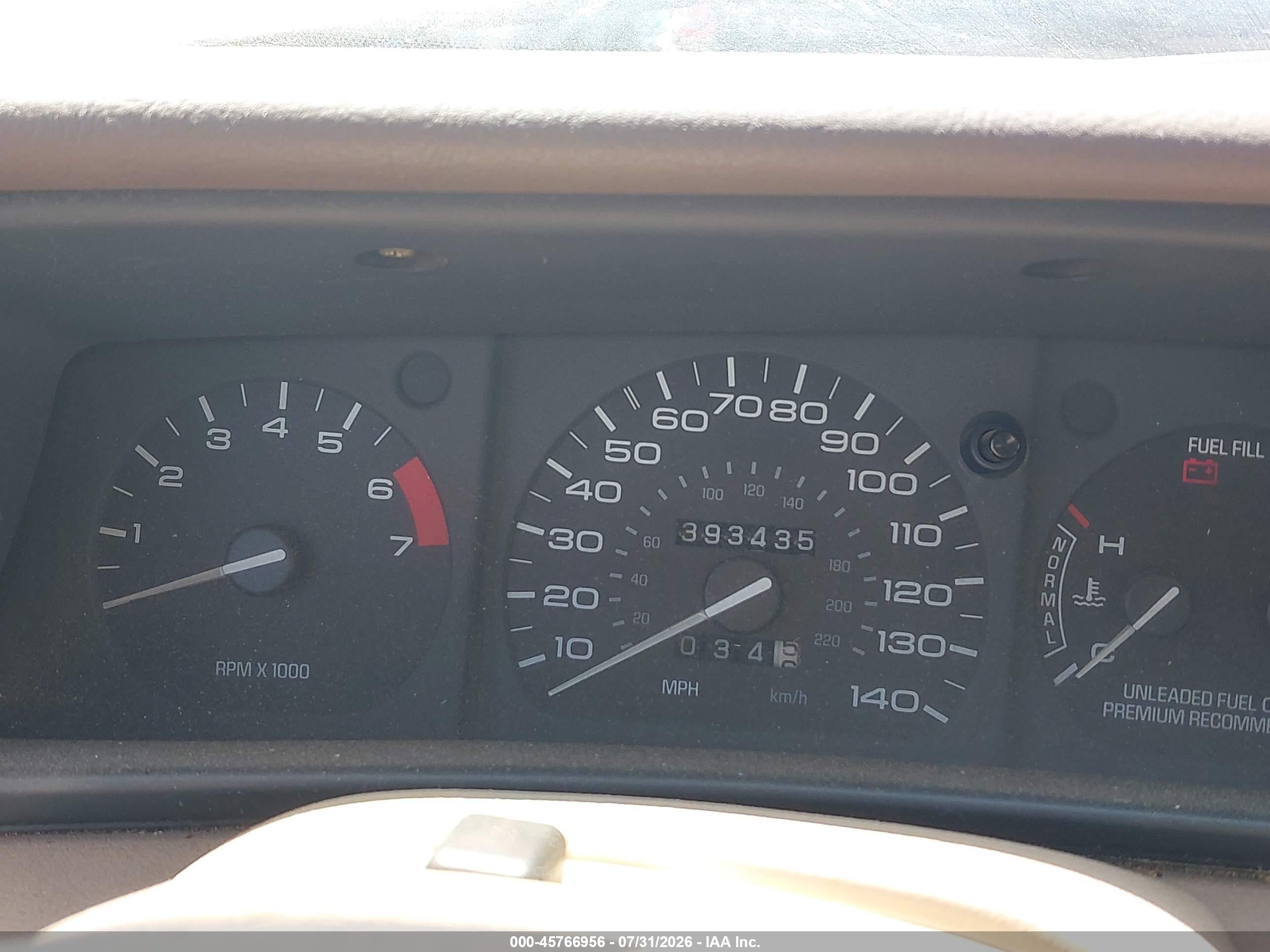1993 Lincoln Mark Viii   Brown vin: 1LNLM91V4PY689435
