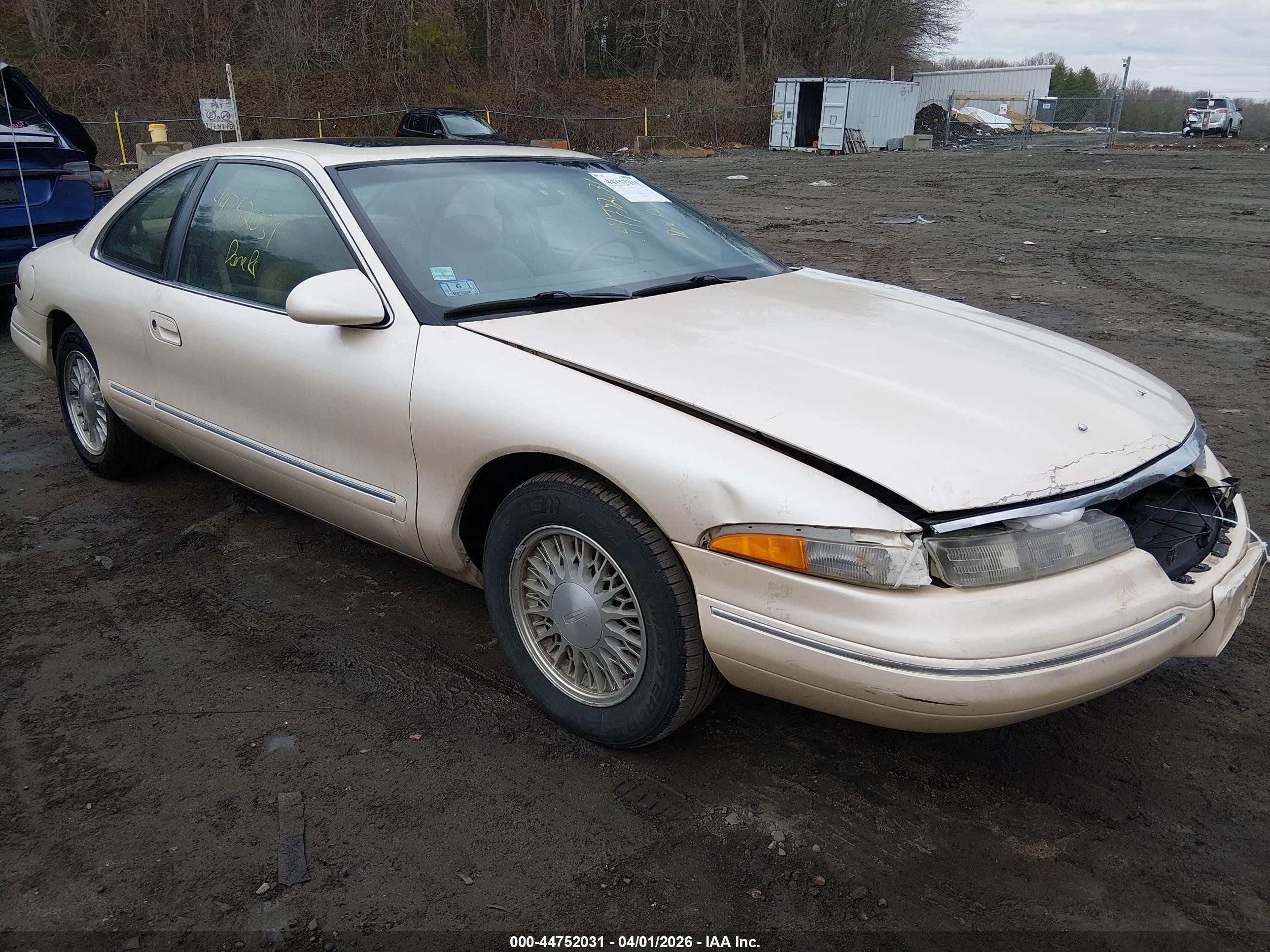 1995 Lincoln Mark Viii Lsc Beige vin: 1LNLM91V4SY604375
