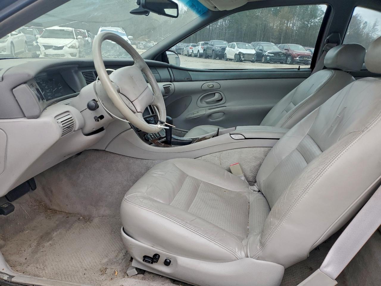 1995 Lincoln Mark Viii Base Red vin: 1LNLM91V4SY727111