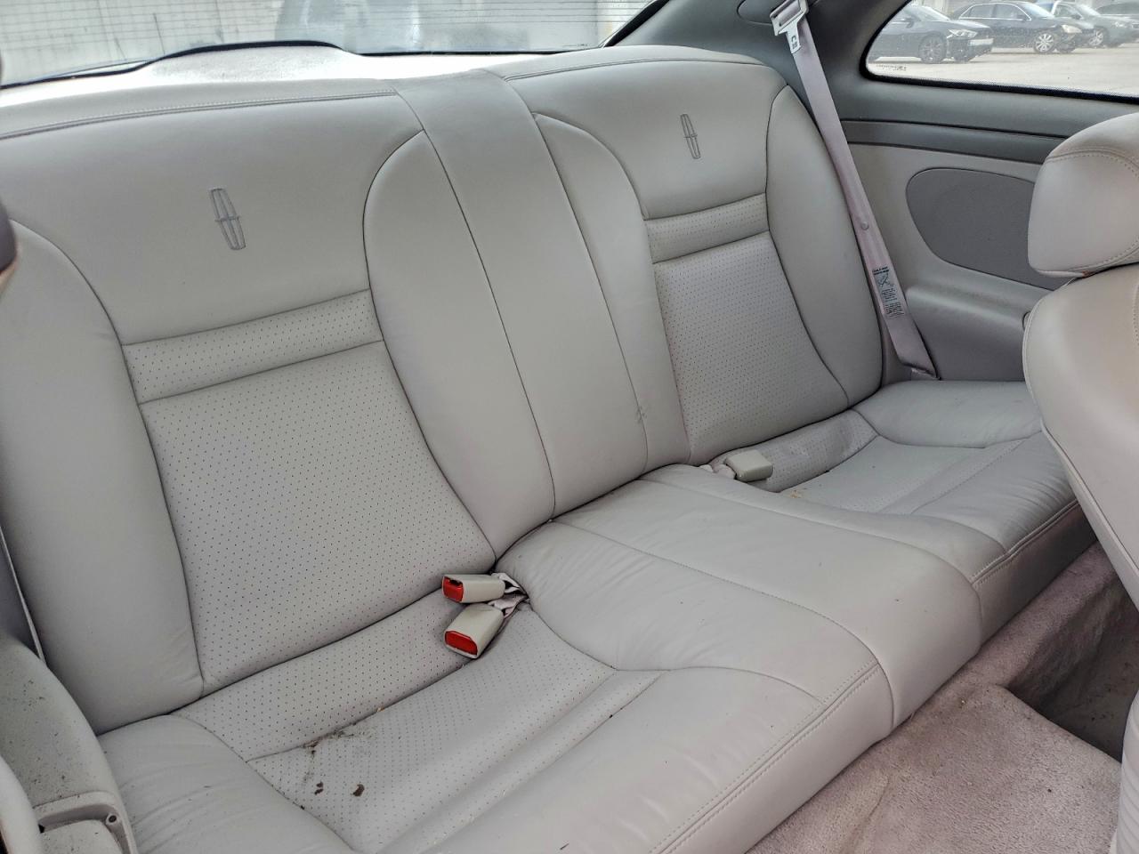 1995 Lincoln Mark Viii Base Red vin: 1LNLM91V4SY727111