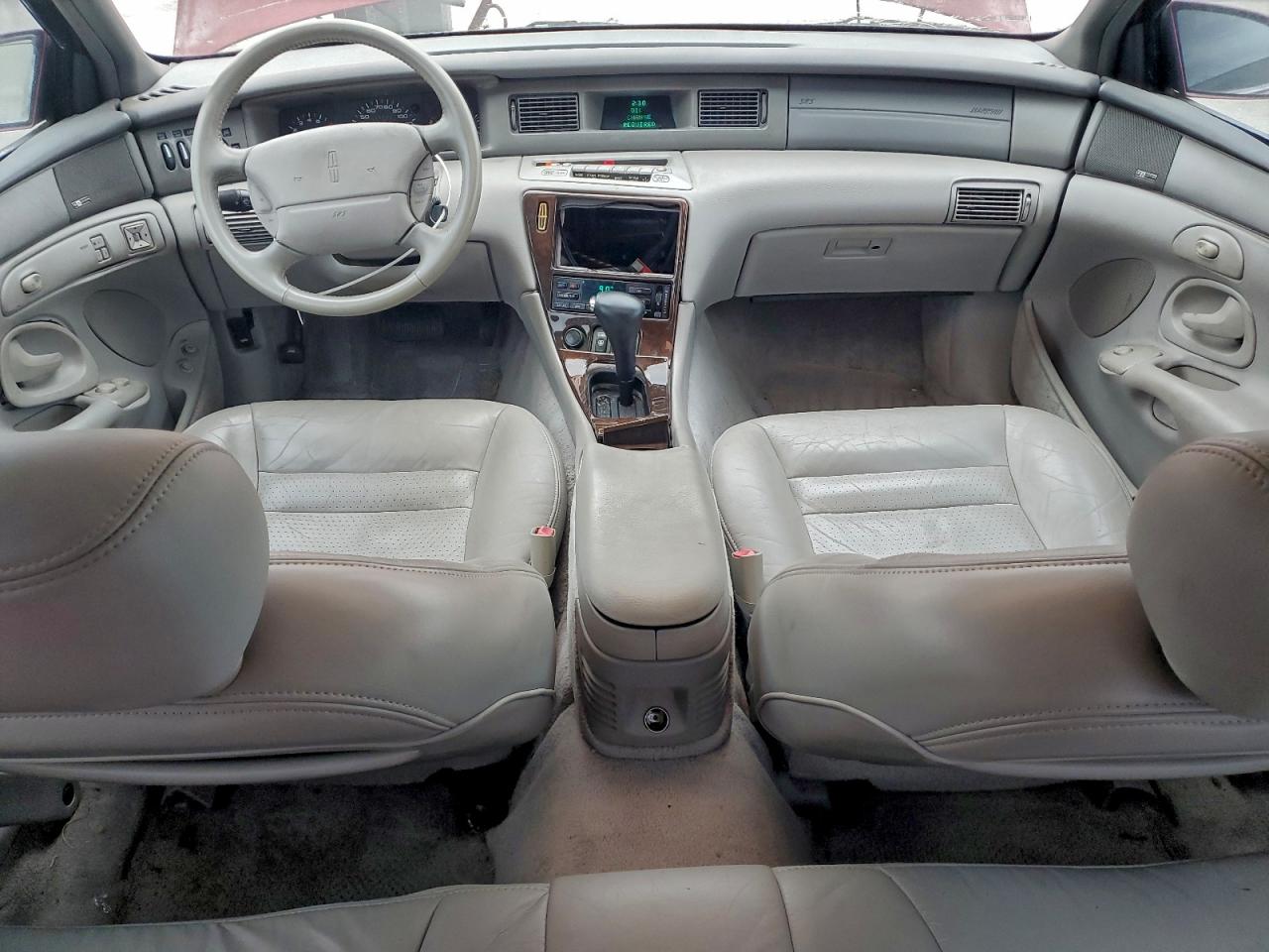 1995 Lincoln Mark Viii Base Red vin: 1LNLM91V4SY727111