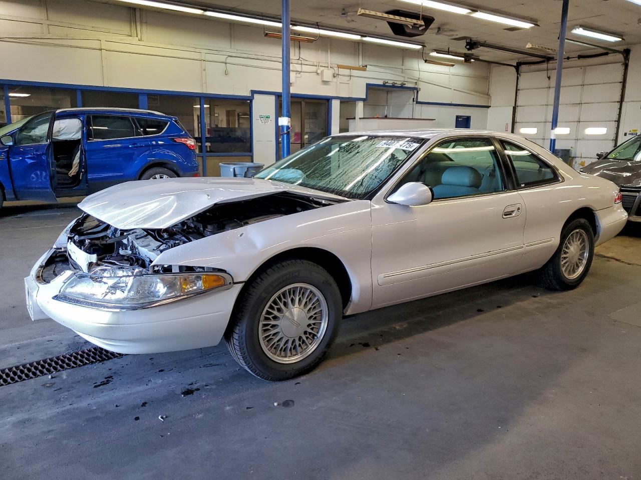 1998 Lincoln Mark Viii White vin: 1LNLM91V4WY601630