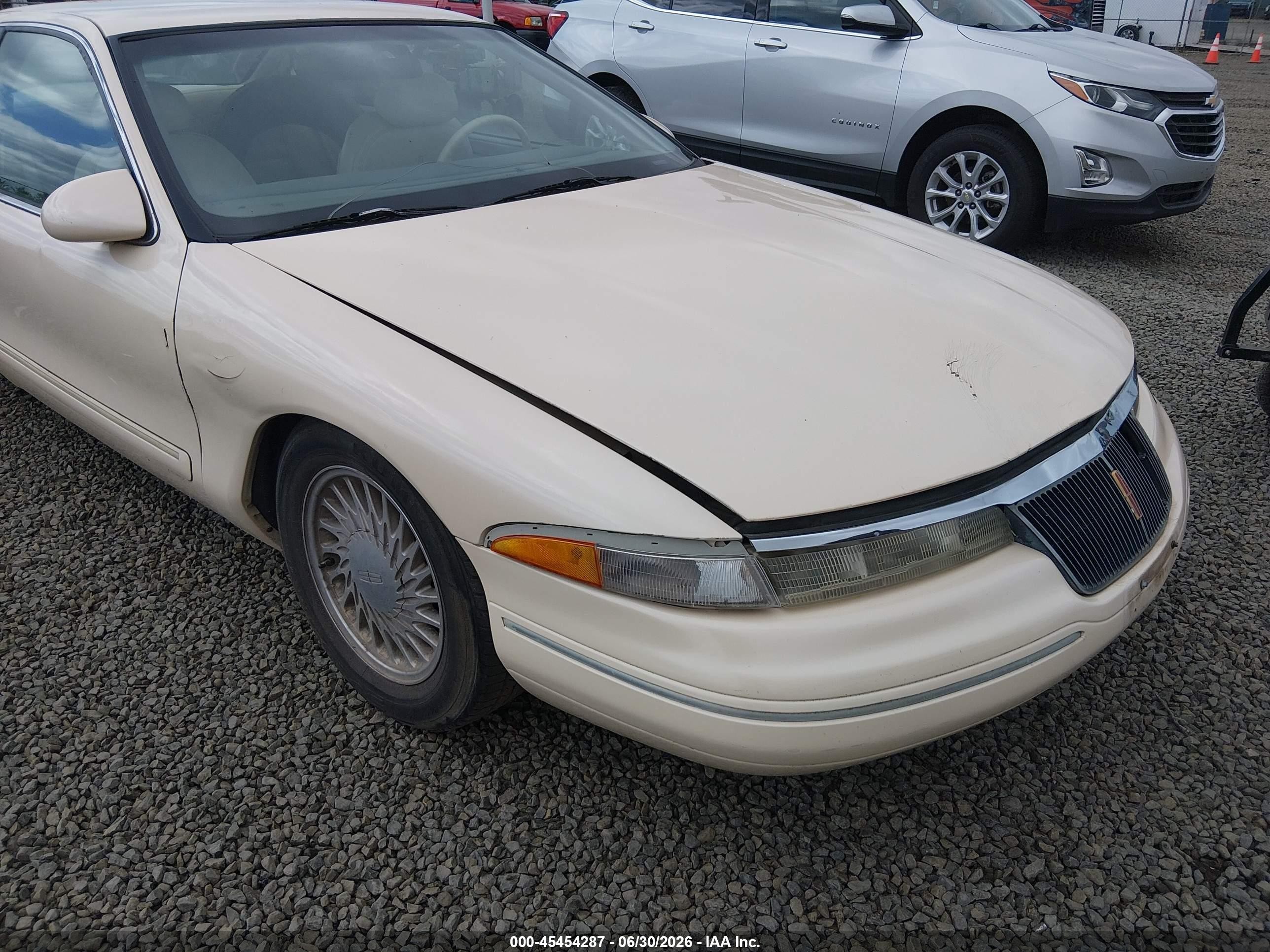 1995 Lincoln Mark Viii Lsc Cream vin: 1LNLM91V5SY668103