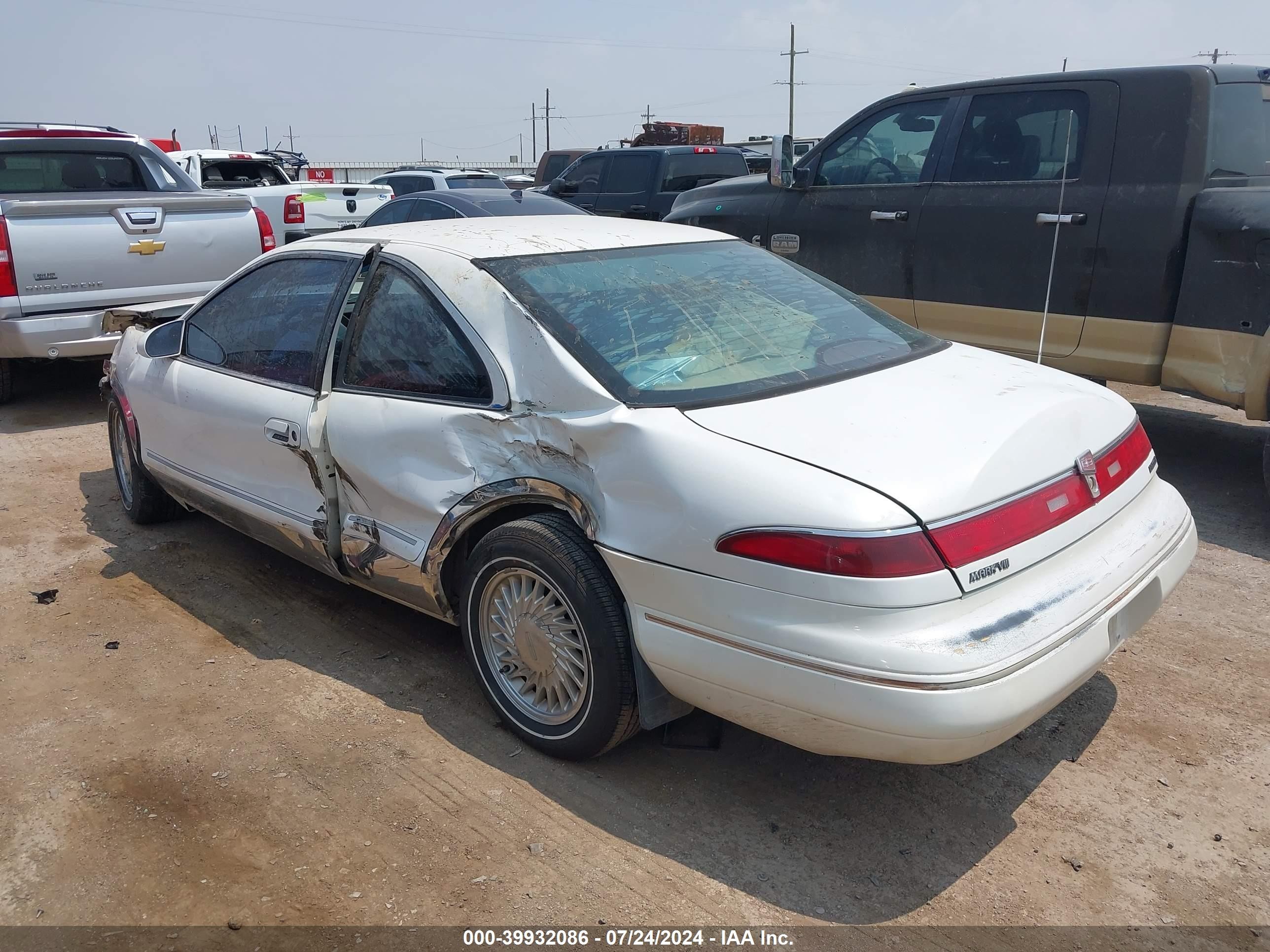 1994 Lincoln Mark Viii   White vin: 1LNLM91V9RY641464