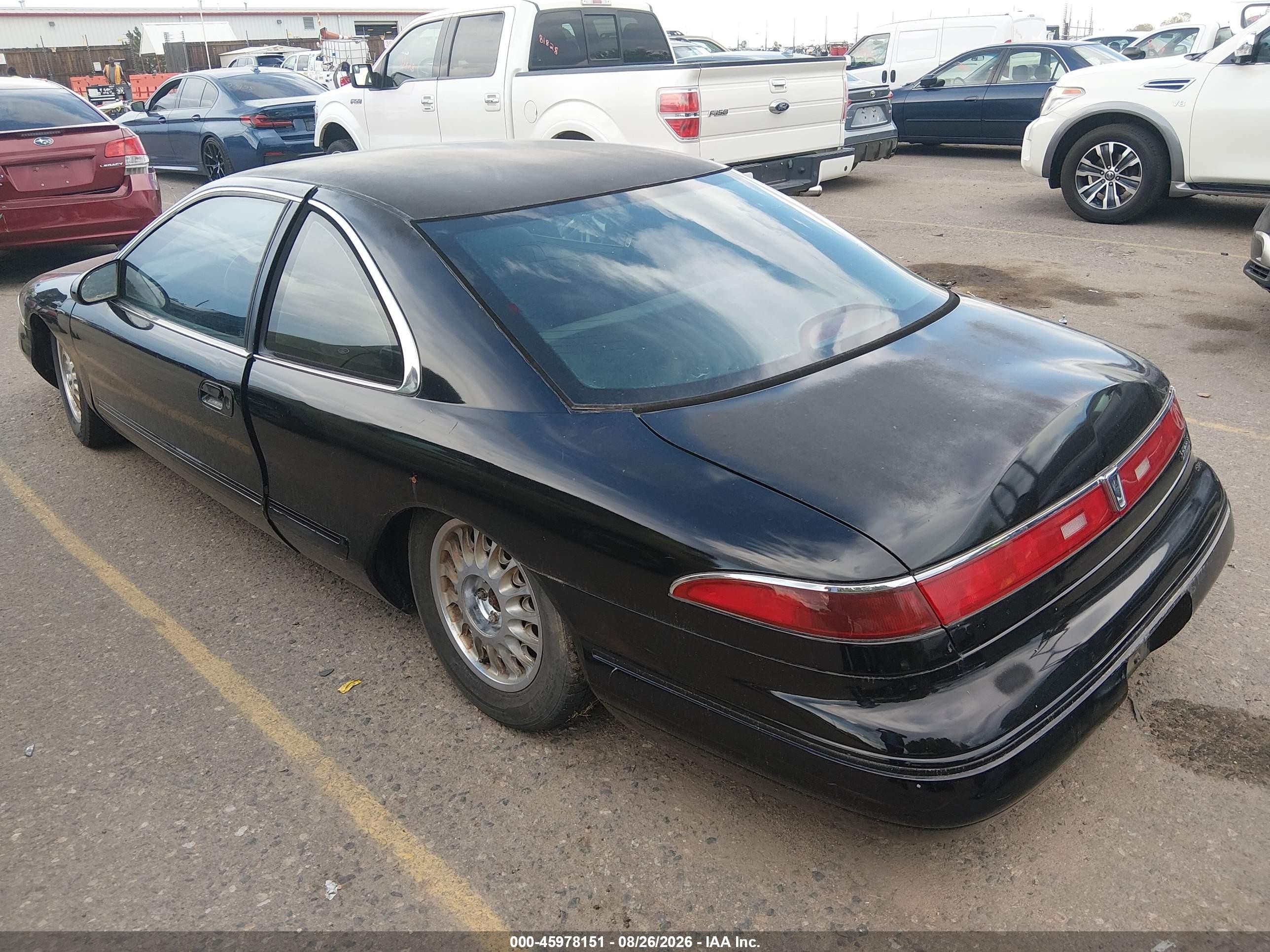 1994 Lincoln Mark Viii   Black vin: 1LNLM91V9RY668325