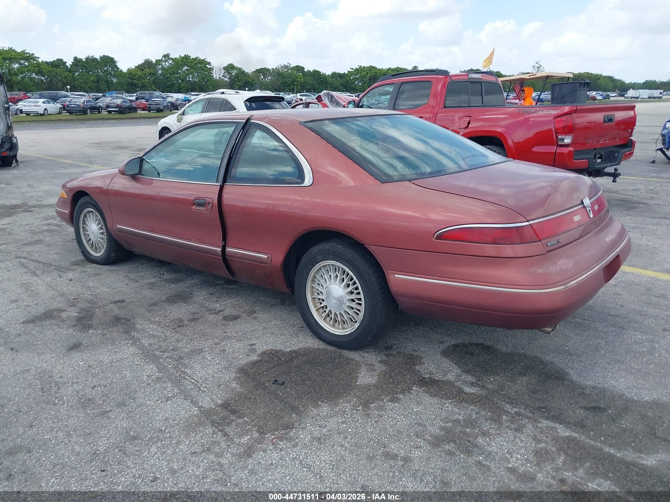 1995 Lincoln Mark Viii Lsc Red vin: 1LNLM91V9SY661574