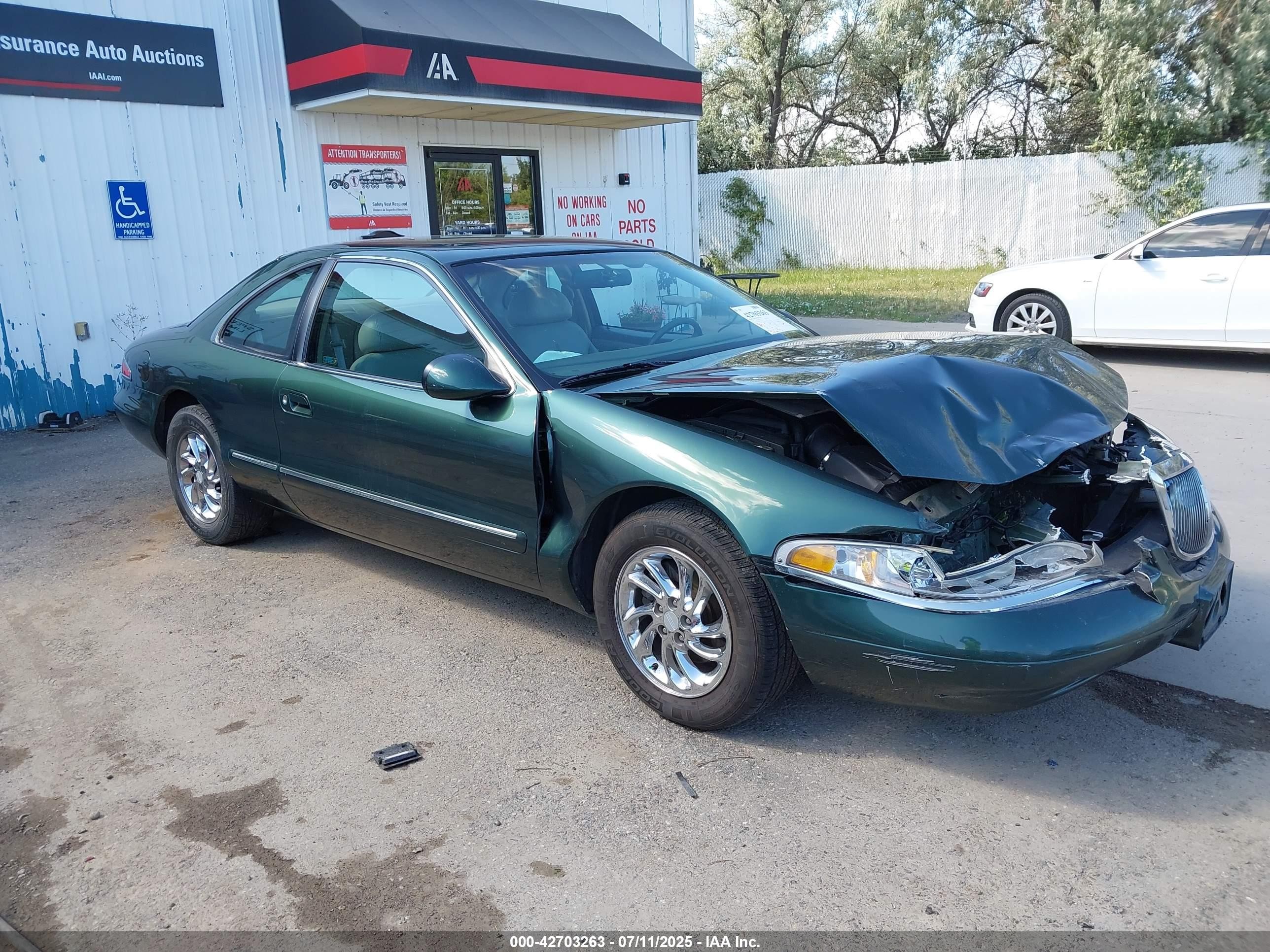 1998 Lincoln Mark Viii   Green vin: 1LNLM91V9WY601090