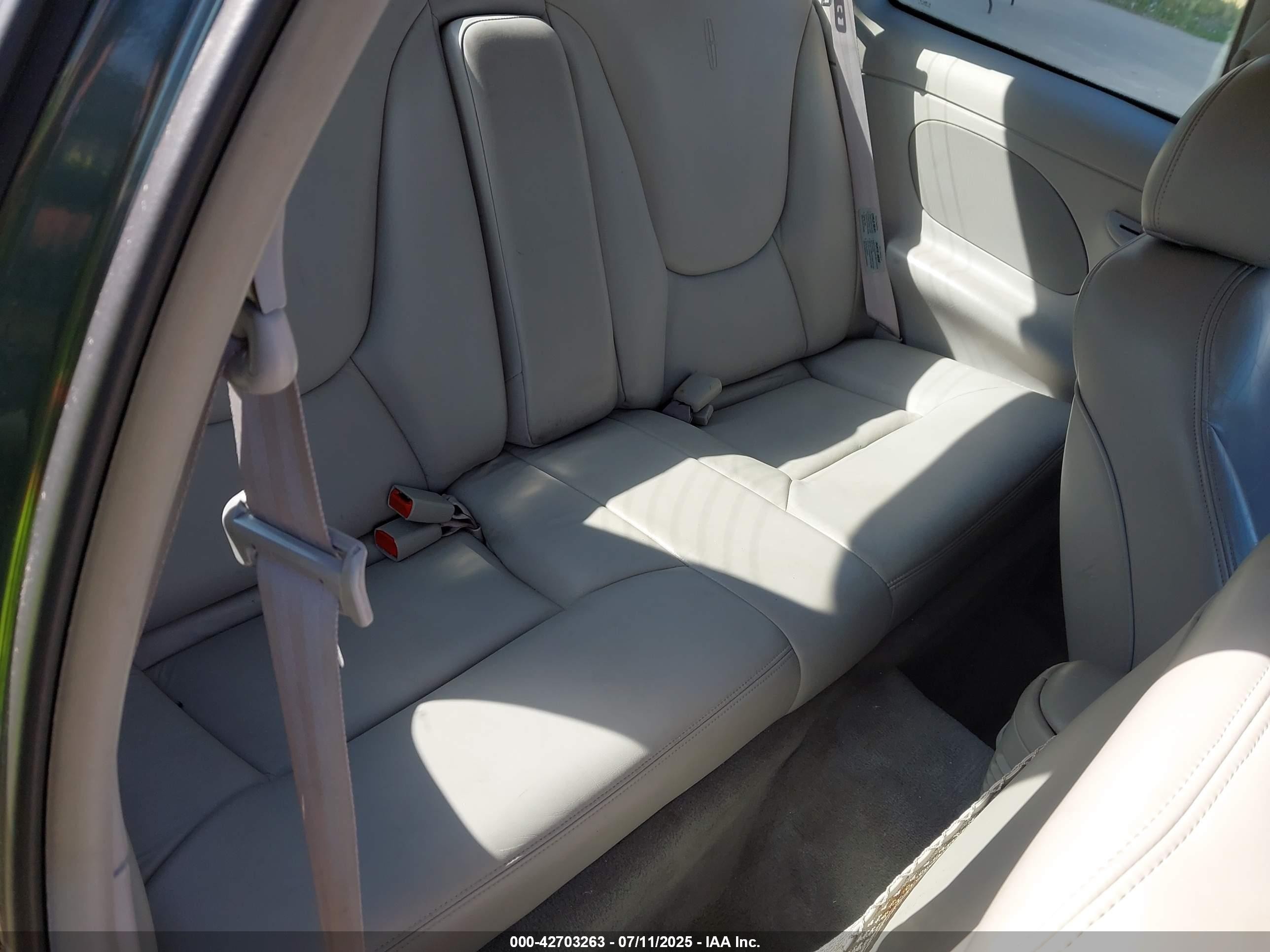 1998 Lincoln Mark Viii   Green vin: 1LNLM91V9WY601090