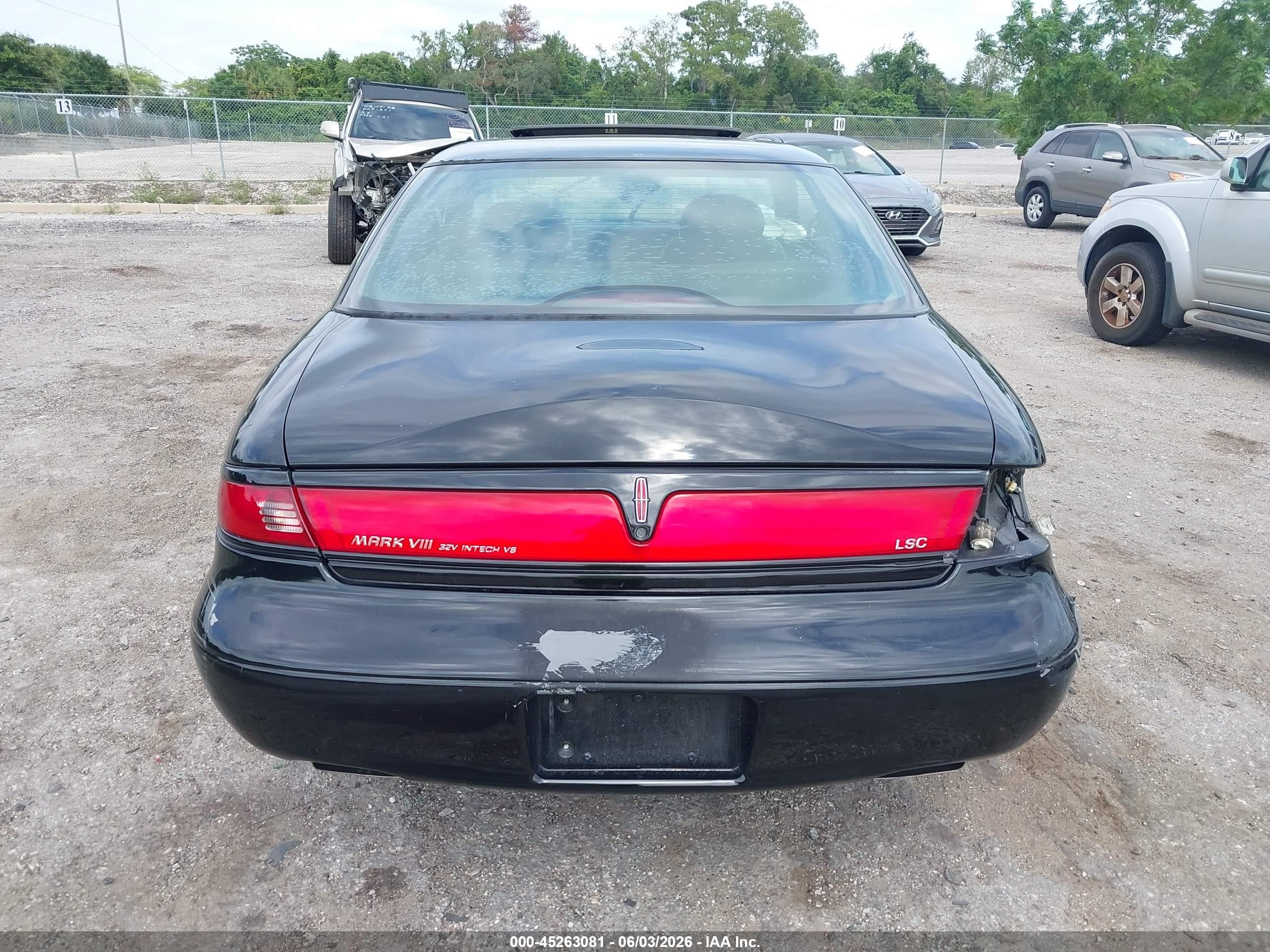 1997 Lincoln Mark Viii Lsc Black vin: 1LNLM92V0VY679089