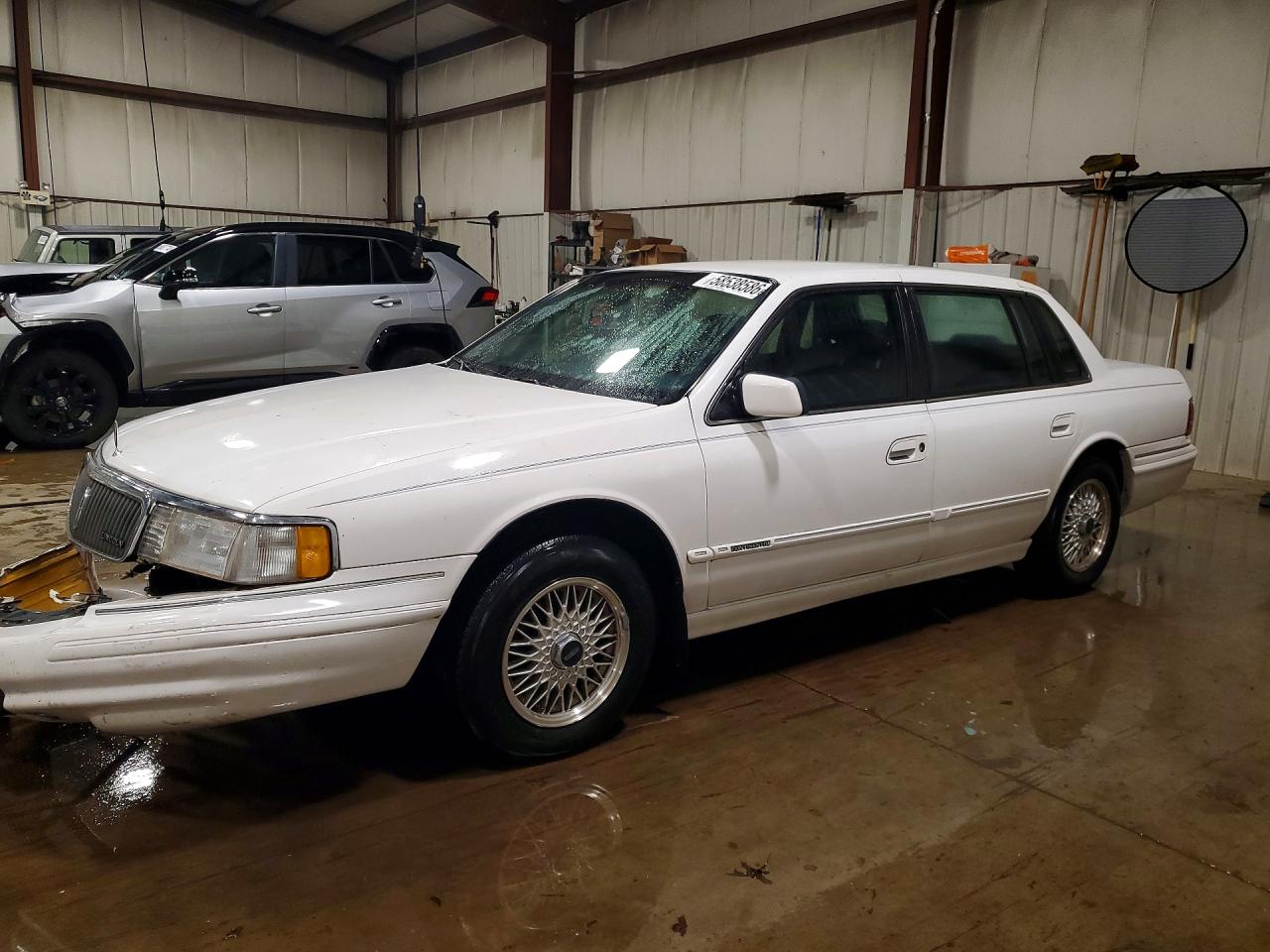 1994 Lincoln Continental Executive White vin: 1LNLM9744RY795112