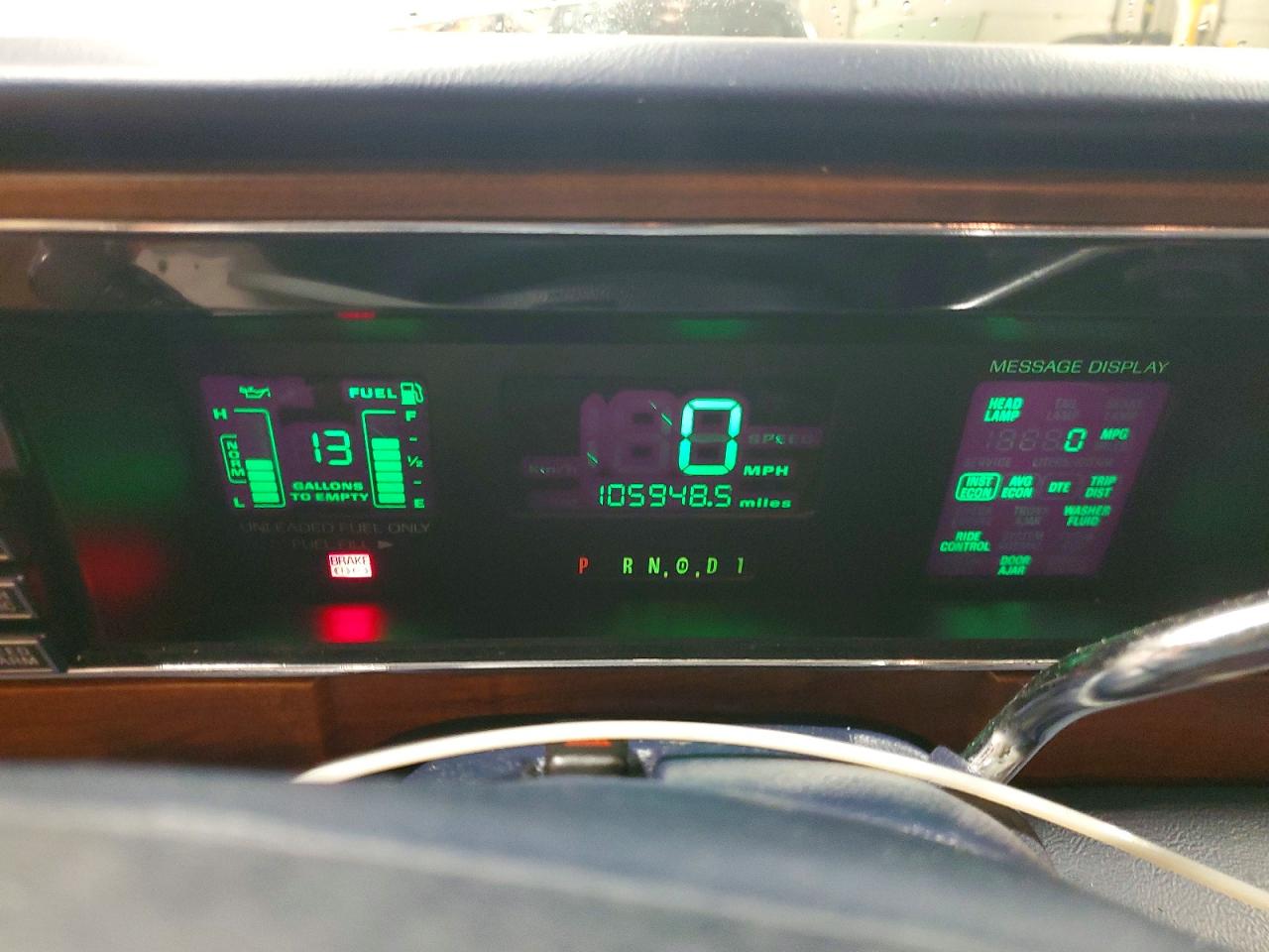 1994 Lincoln Continental Executive White vin: 1LNLM9744RY795112