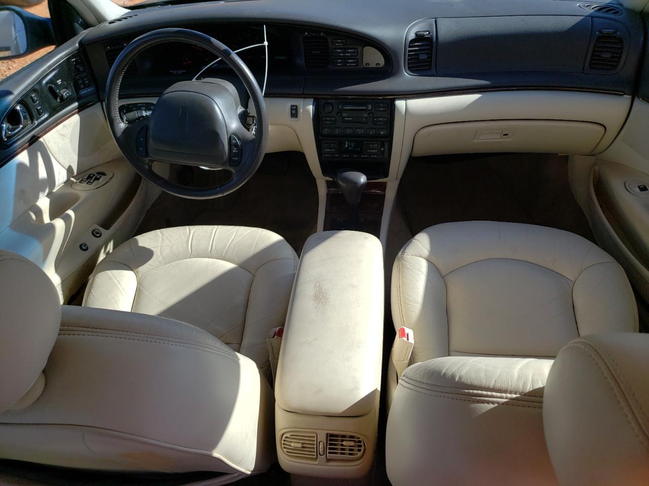 1995 Lincoln Continental Green vin: 1LNLM97V0SY745547